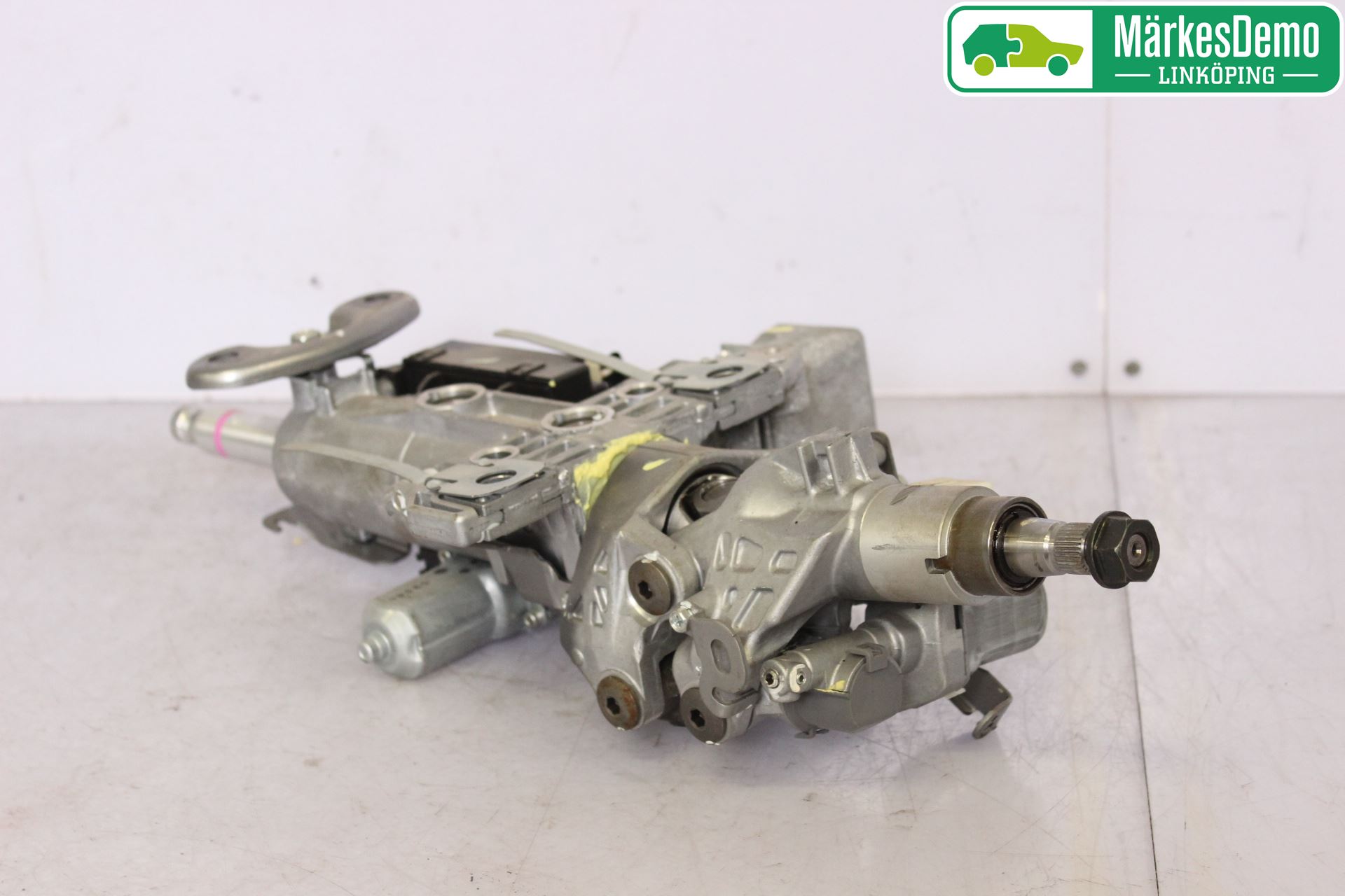 Lexus IS 220d/250/350 06-13 Rattakselaggregat Justerbart