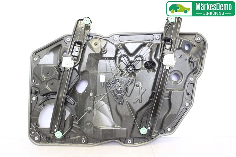 Volkswagen VW TOUAREG 7P 11-18 Vindusheis El Komp