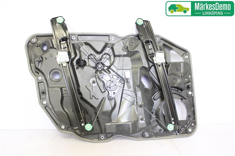 Volkswagen VW TOUAREG 7P 11-18 Vindusheis El Komp