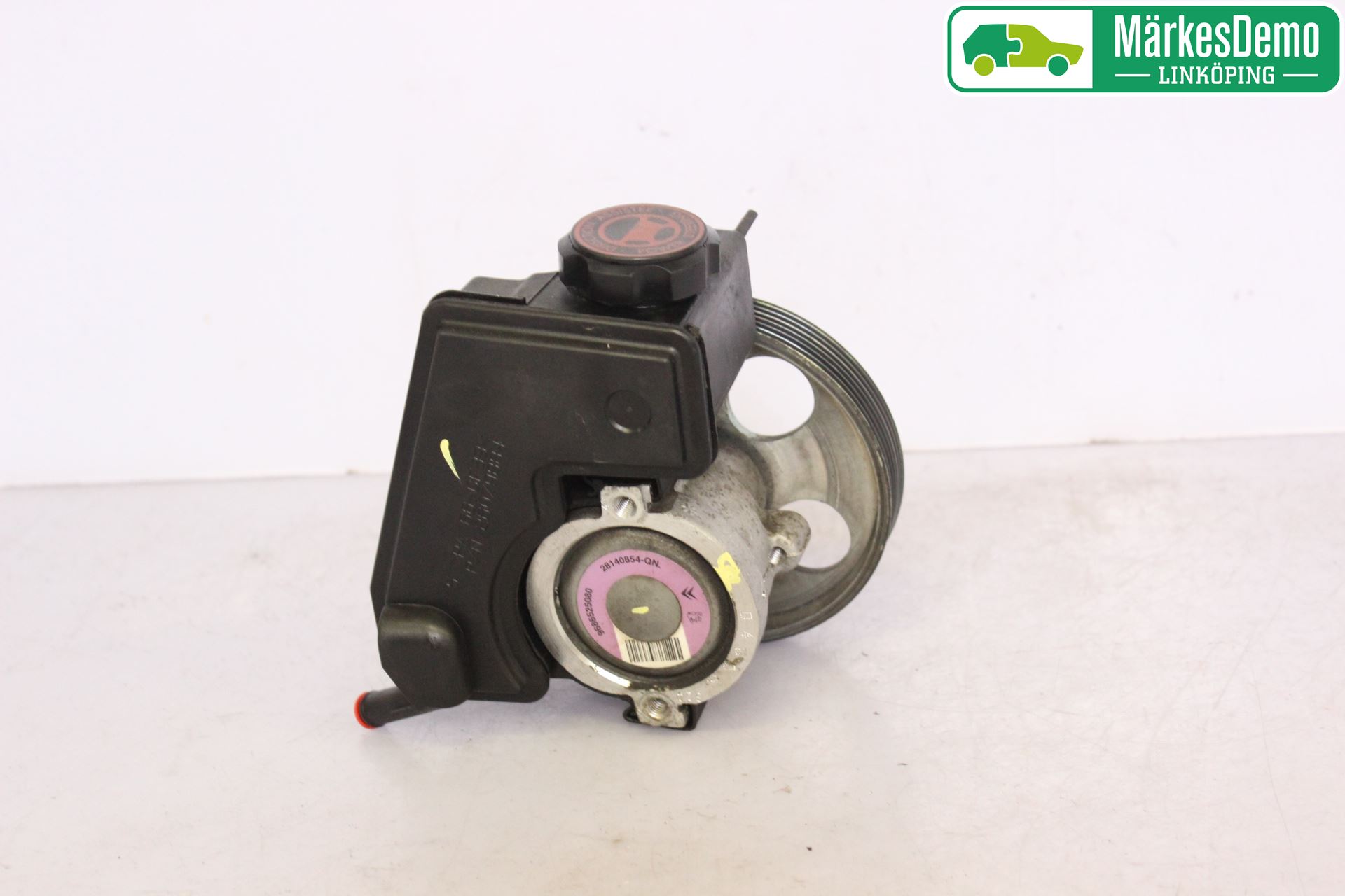 Peugeot 206+ 10-13 Servo Pumpe