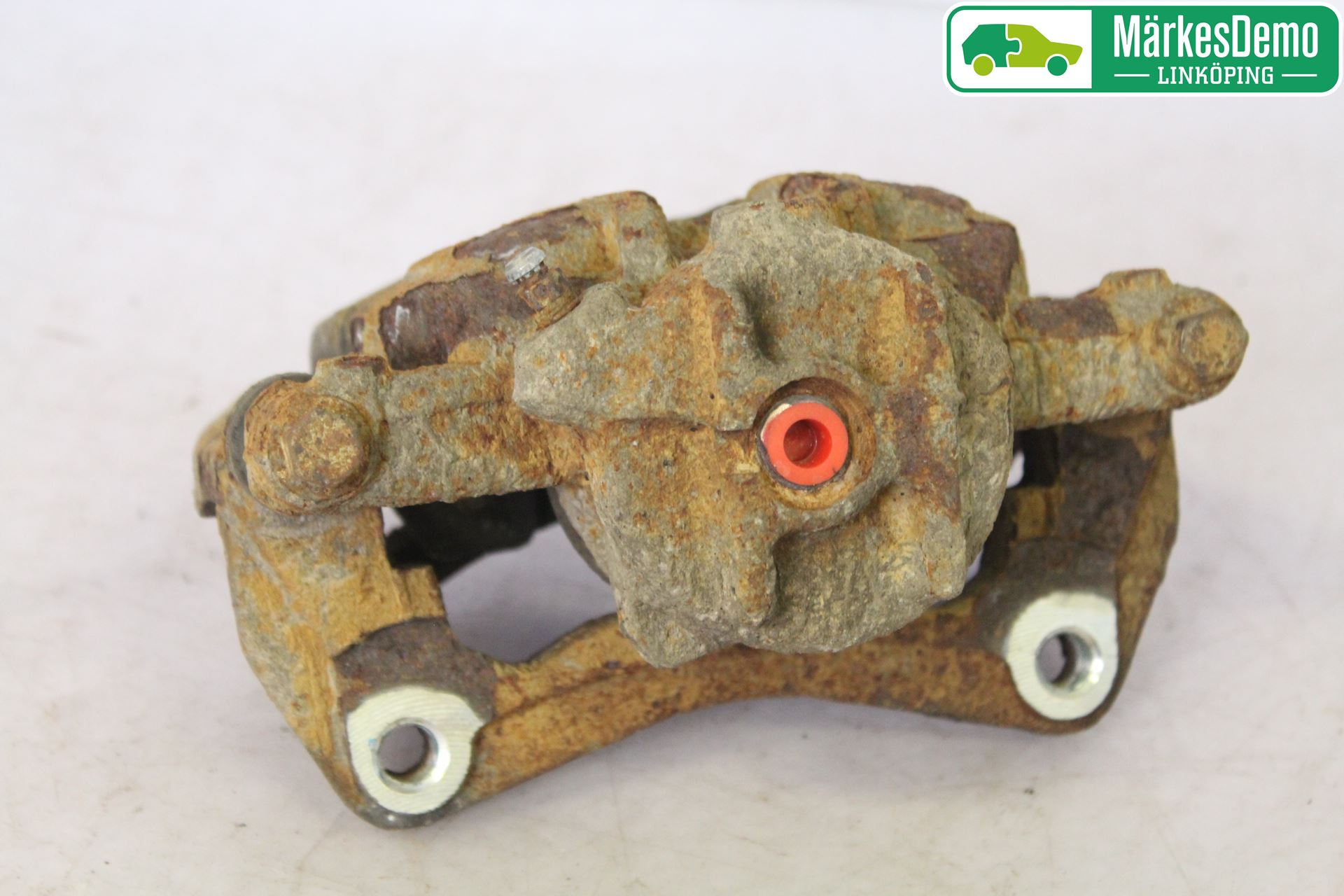 Mitsubishi COLT 09-13 Bremsecaliper Foran Venstre