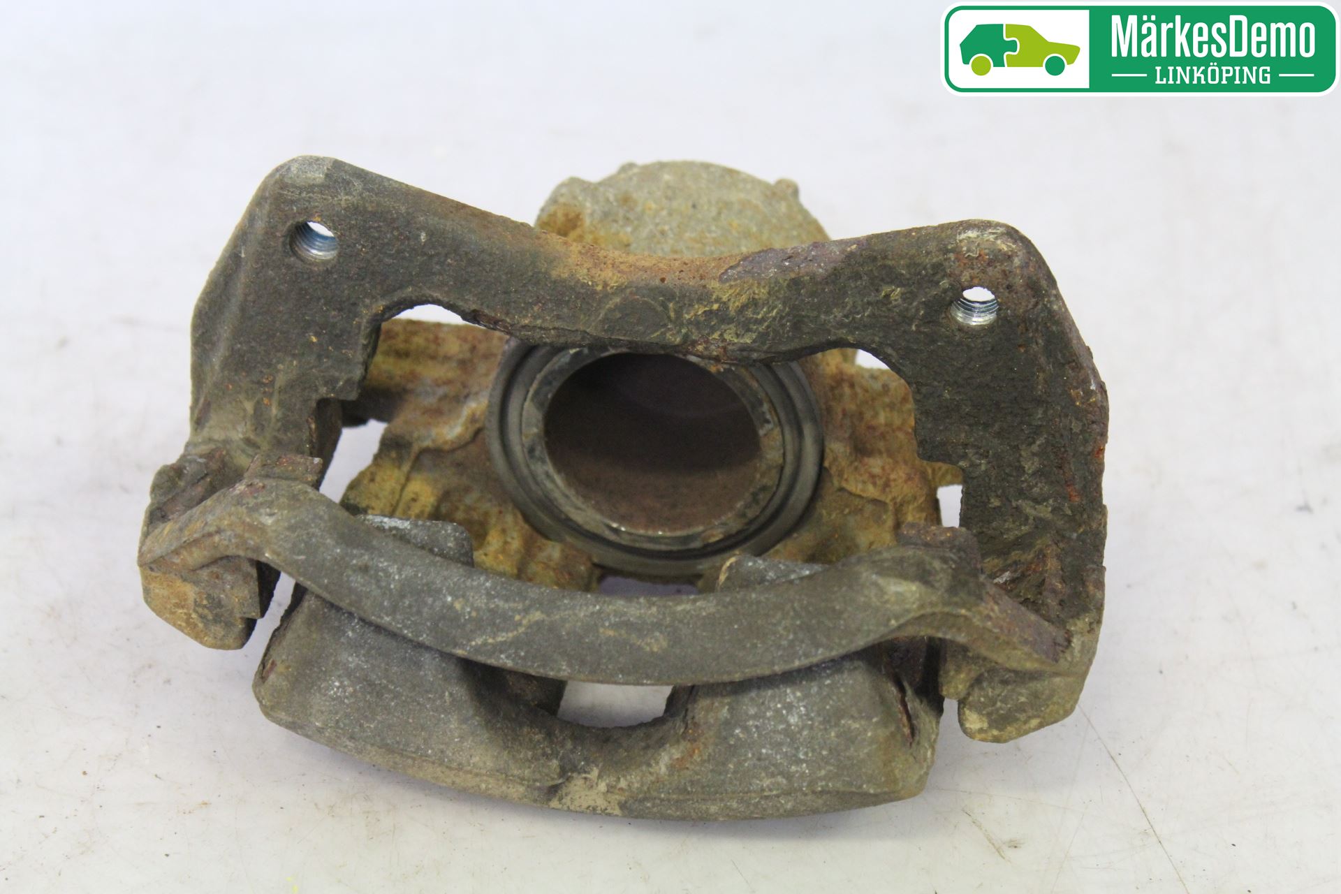 Mitsubishi COLT 09-13 Bremsecaliper Foran Venstre