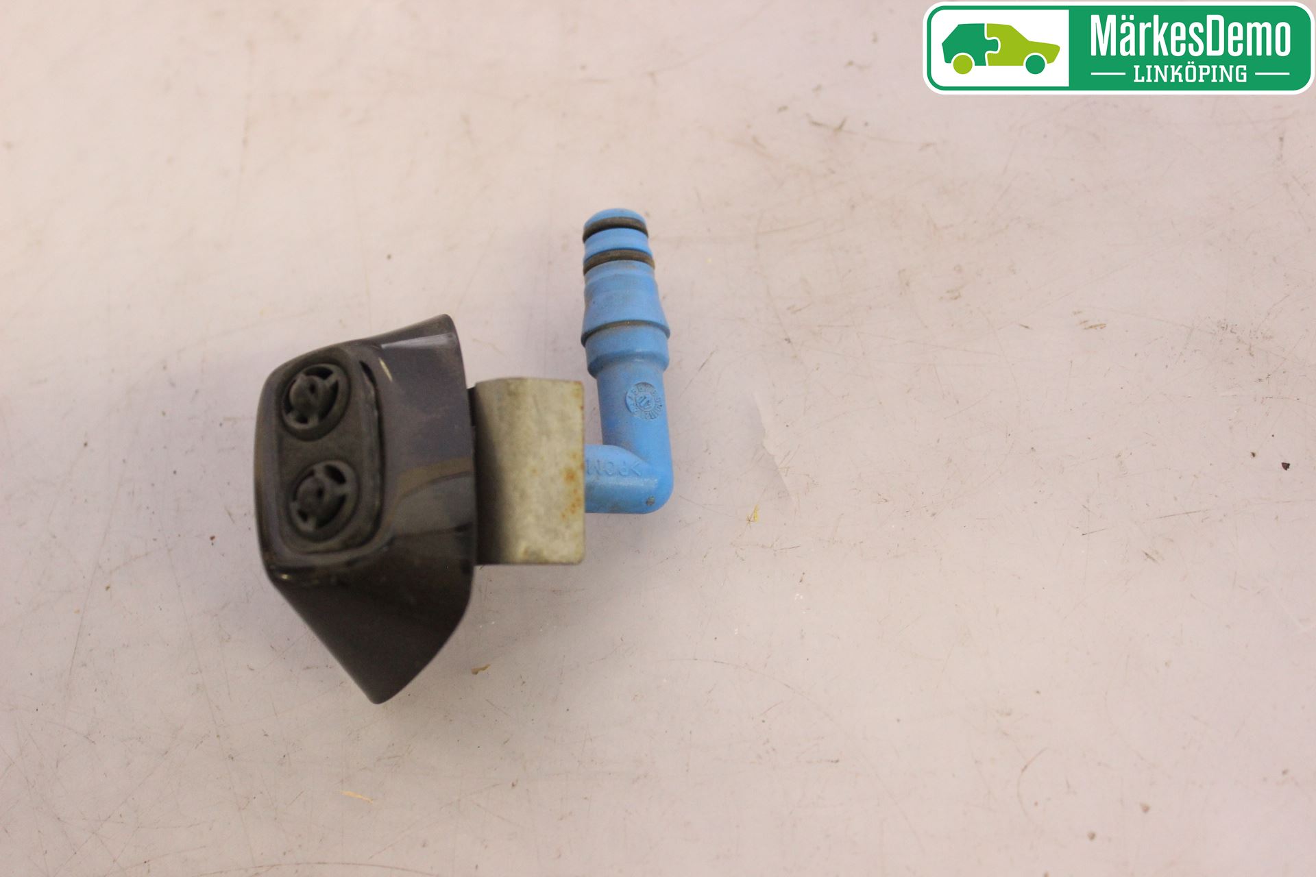 Saab 9-3 VER2/VER3 08-15 Spylerdyse Frontlykter