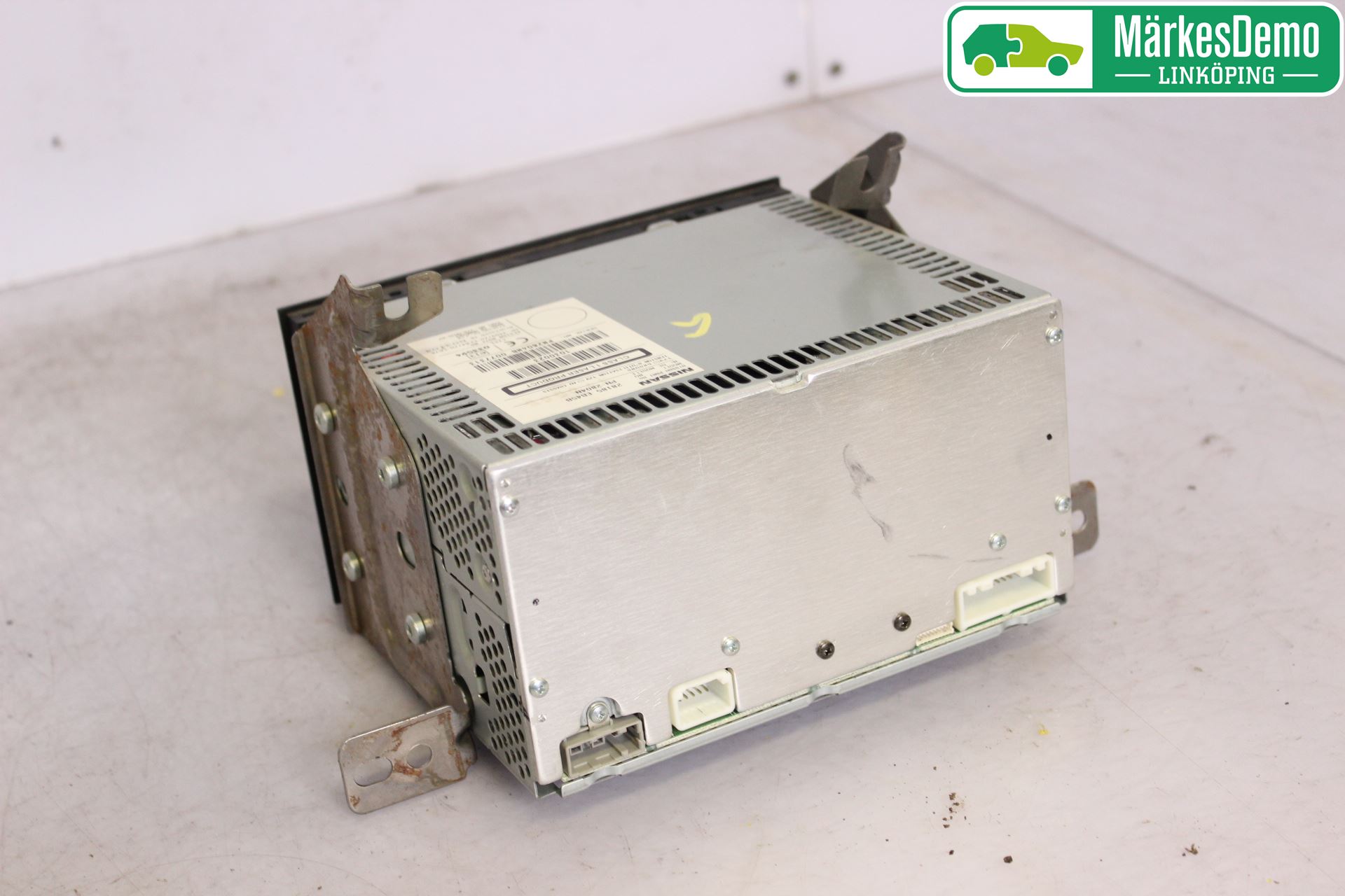 Nissan NAVARA 05-16 Stereo Radio Med Cd