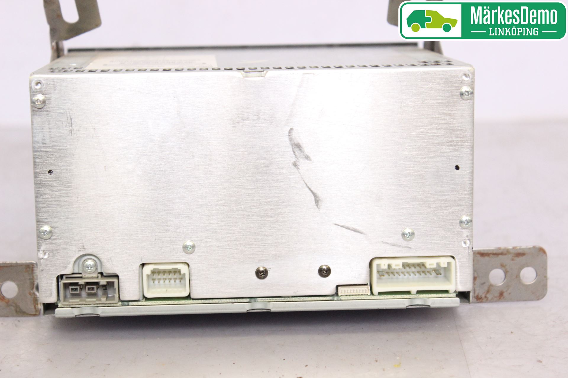 Nissan NAVARA 05-16 Stereo Radio Med Cd