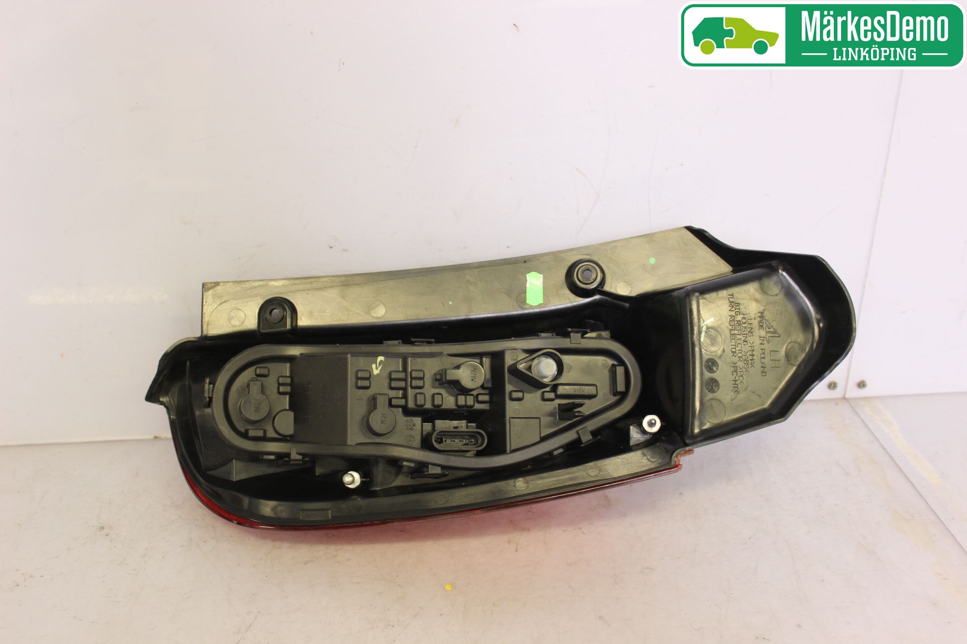 Mitsubishi COLT 09-13 Baklykt Venstre