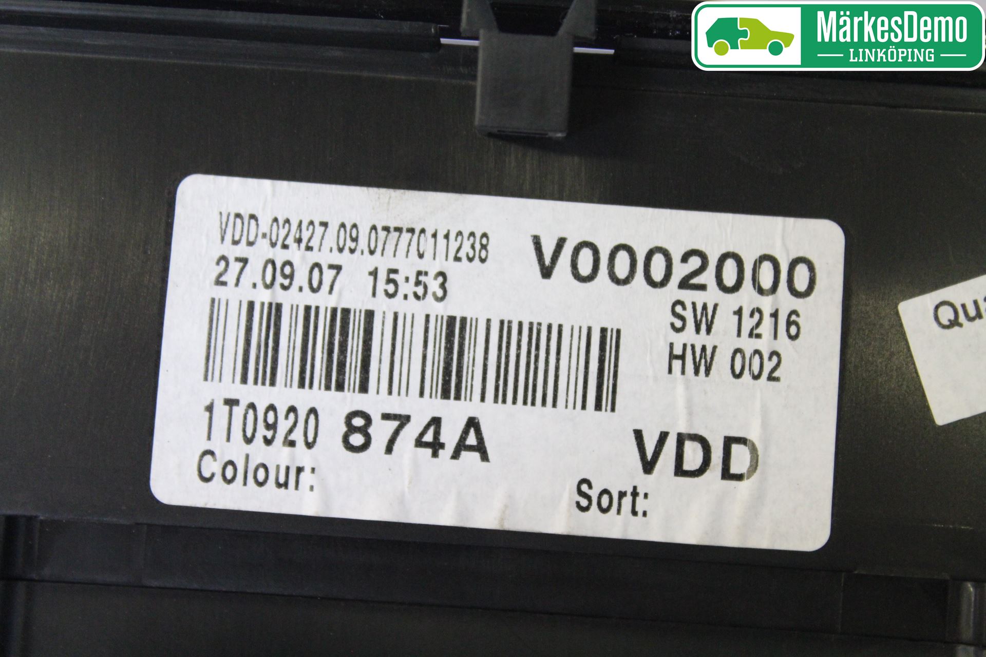 Volkswagen VW CADDY      04-10 Instr Kombinert