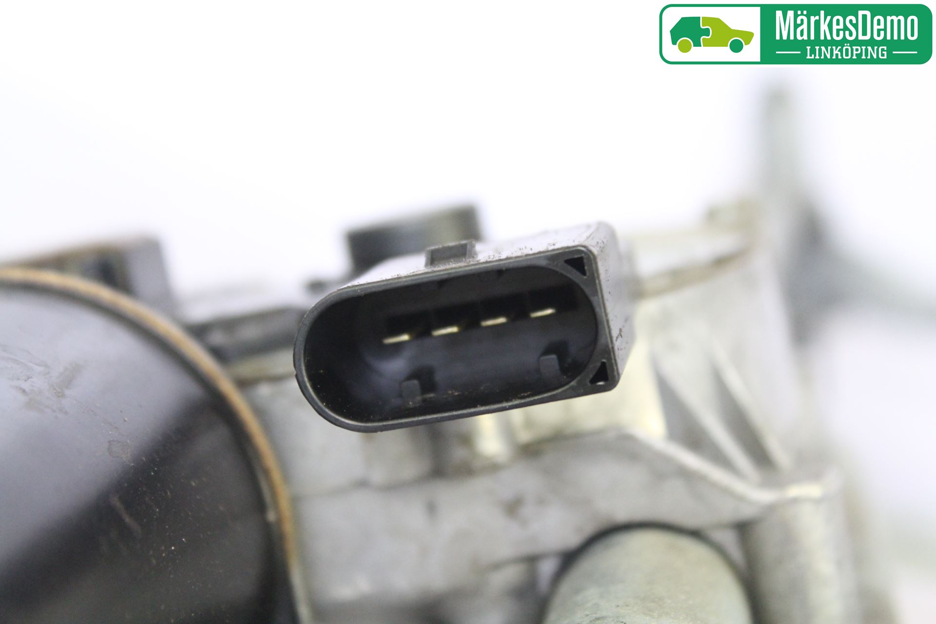 Mercedes-Benz MB VITO/VIANO (W639) 04-14 Viskermotor Frontrute