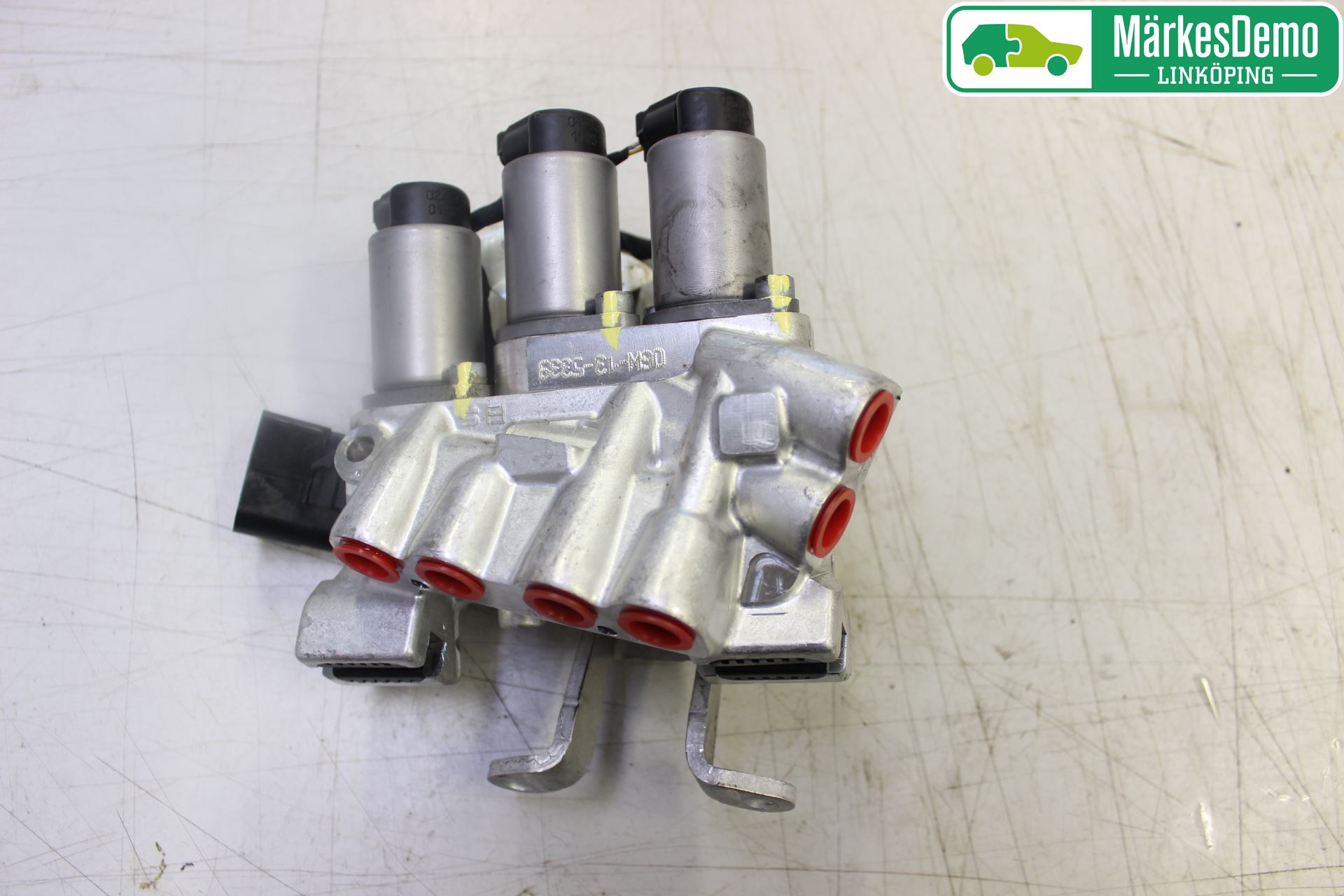 Porsche 911 64- Fjæring Hydraulikkpumpe