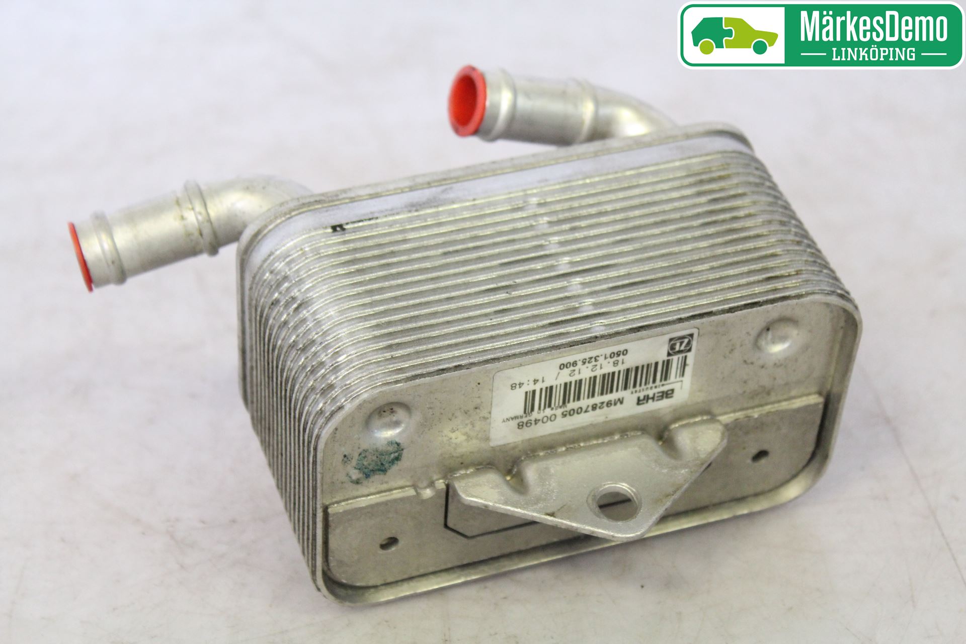 Porsche 911 64- Radiator Oljekjøler Automatgea
