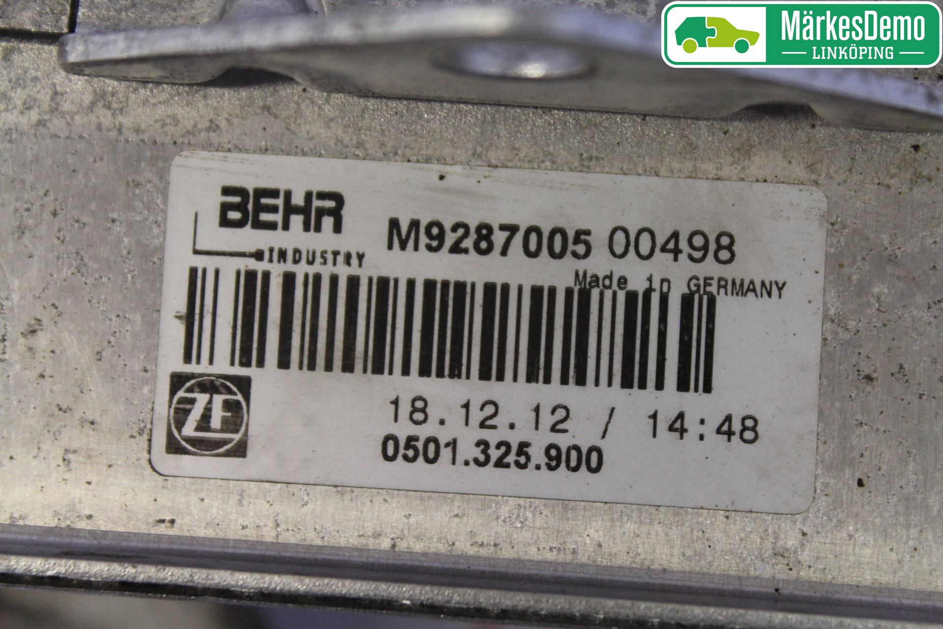 Porsche 911 64- Radiator Oljekjøler Automatgea