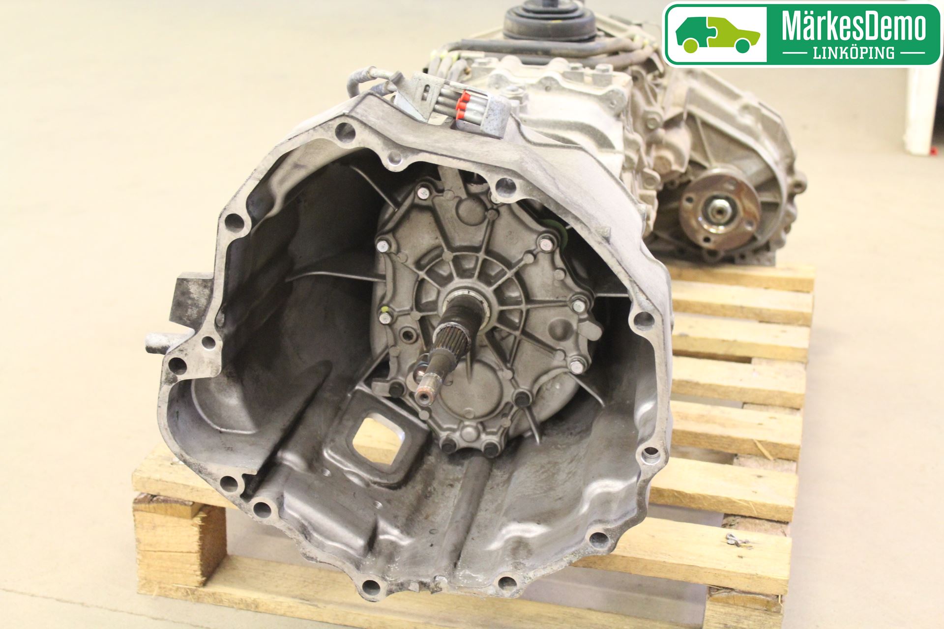 Nissan NAVARA 05-16 Gearkasse 6 Trinn