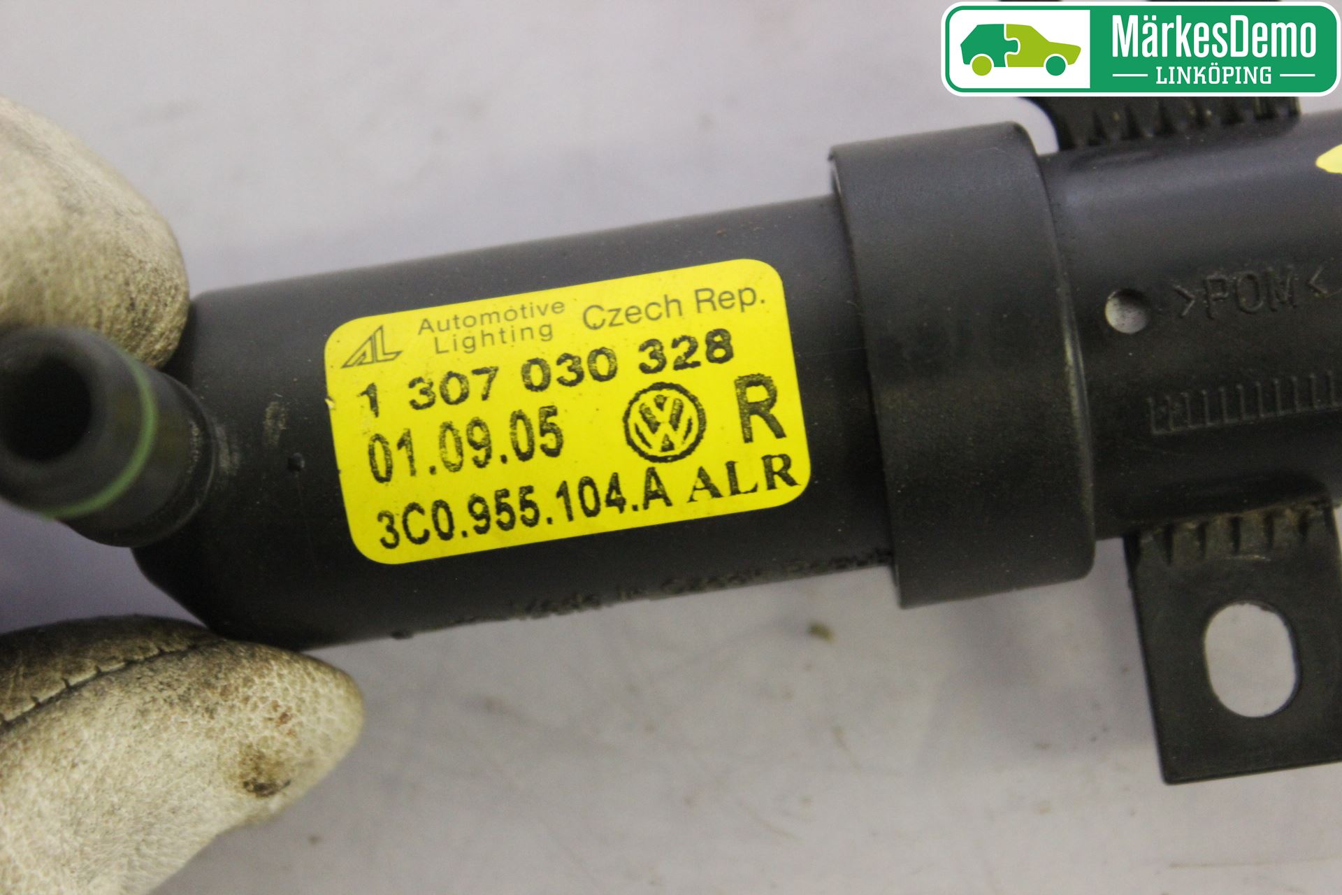 Volkswagen VW PASSAT 05-11 Spylerdyse Frontlykter