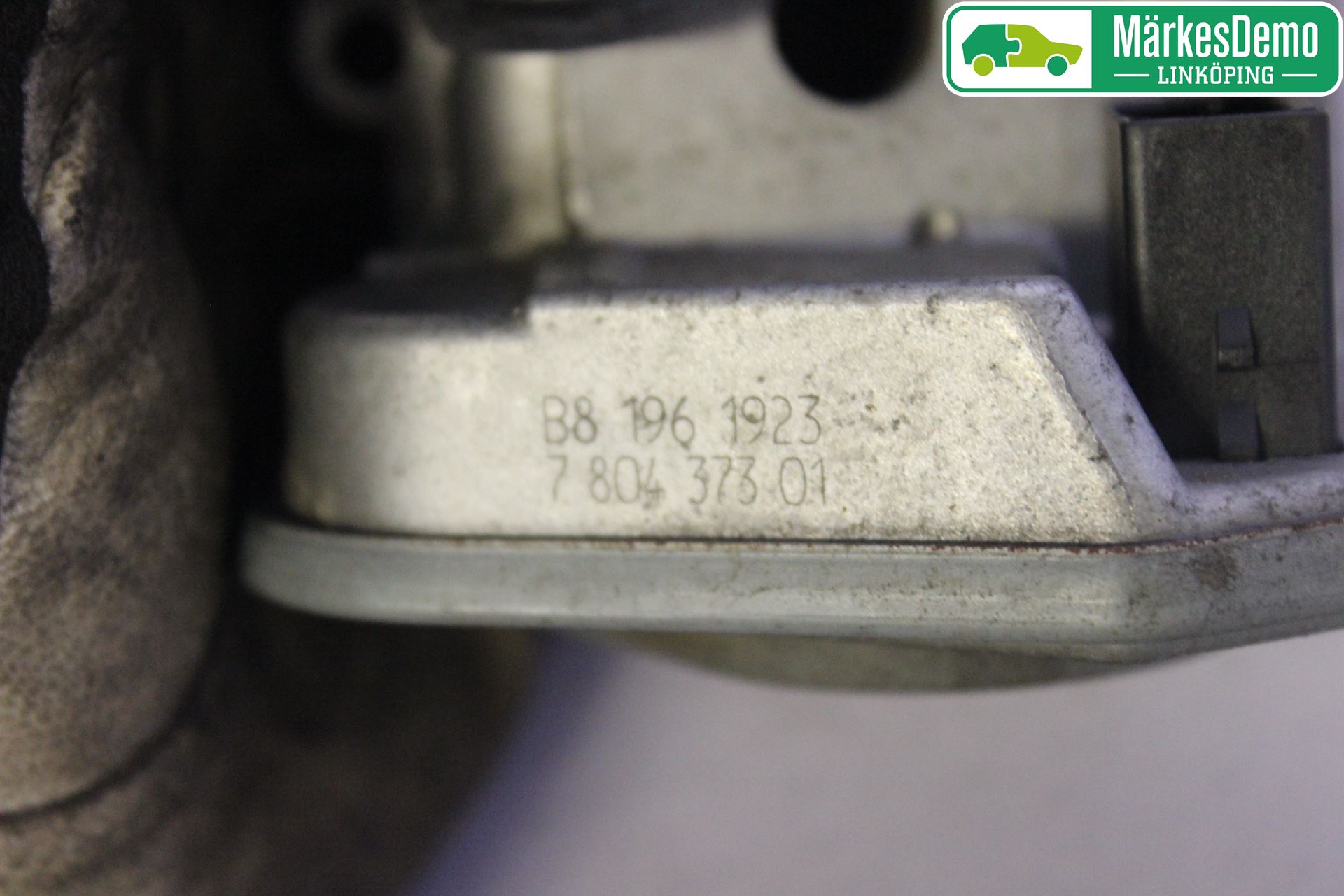 BMW 3 E90/91 SED/TOU 05-12 Inns Spjeldhus