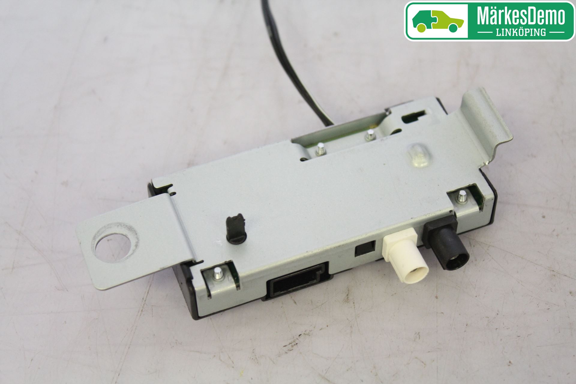 Opel INSIGNIA 09-16 Stereo Antenneforsterker