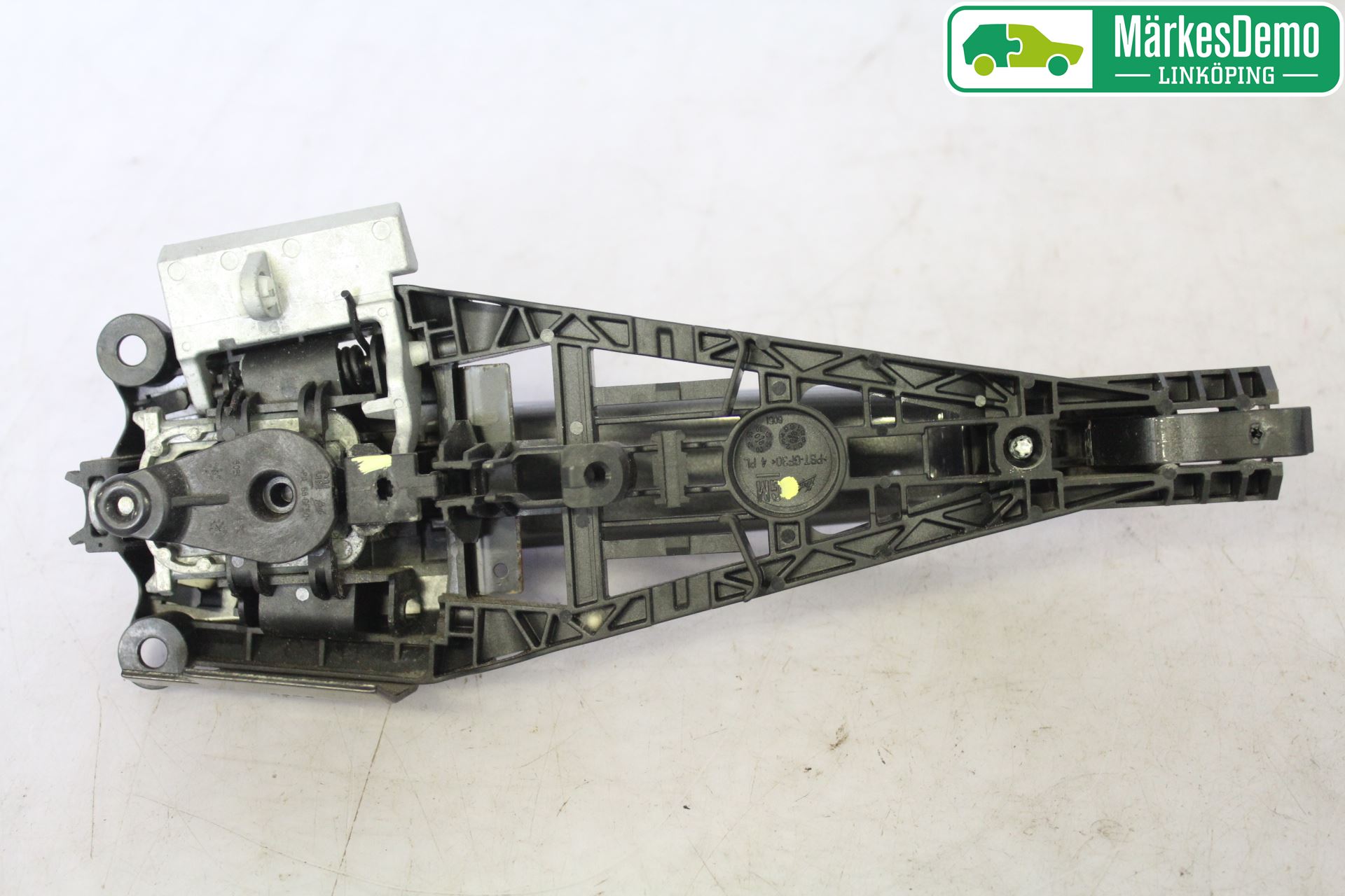 Opel INSIGNIA 09-16 Dørhandtak Ytre Venstre