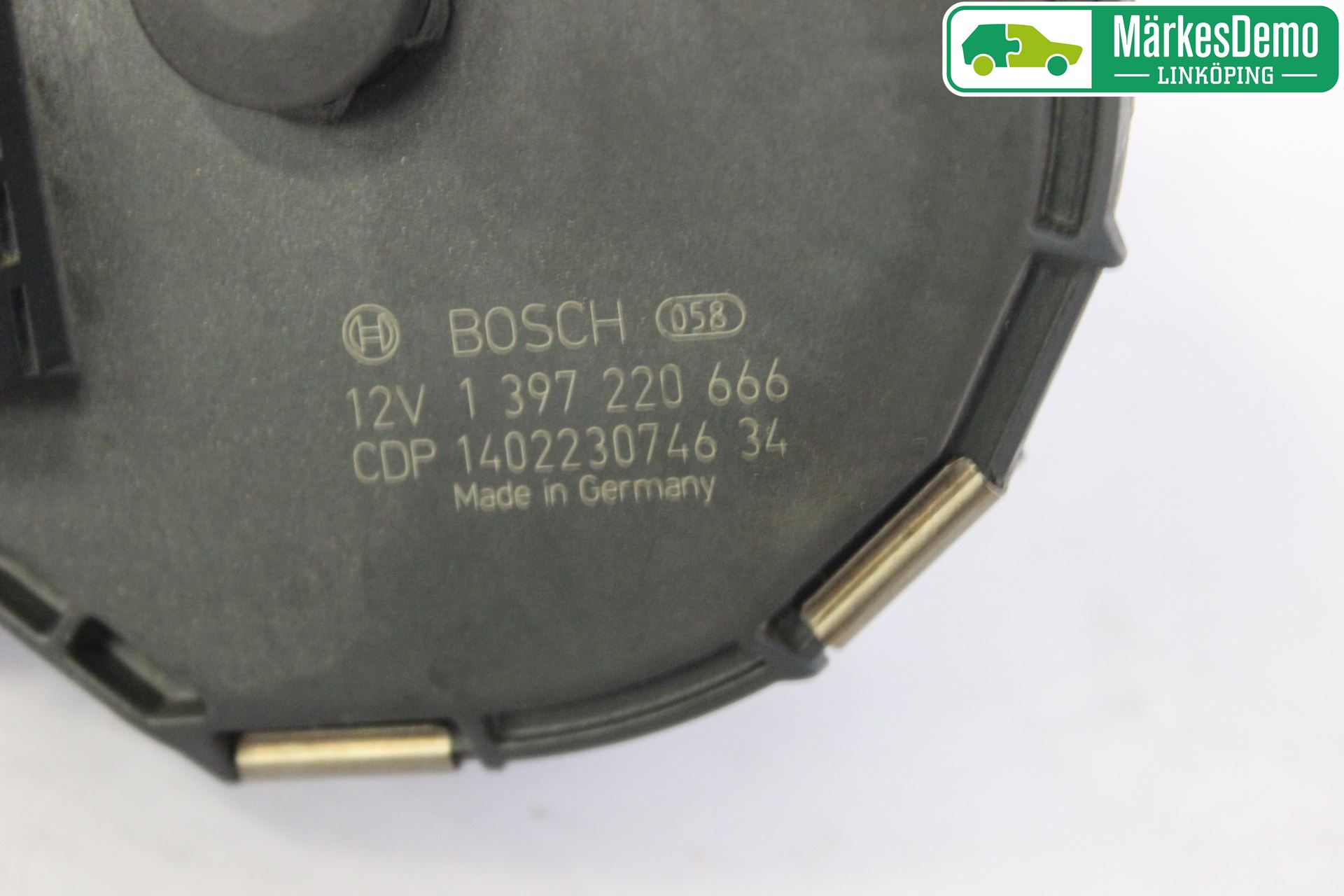 Mercedes-Benz MB E-KLASS (W212) 09-16 Viskermotor Frontrute