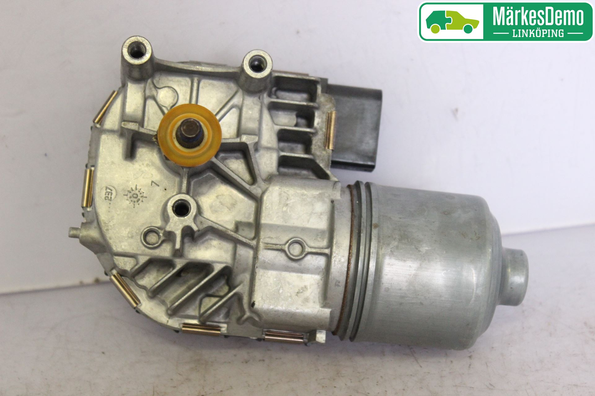 Seat LEON 06-12 Viskermotor Frontrute