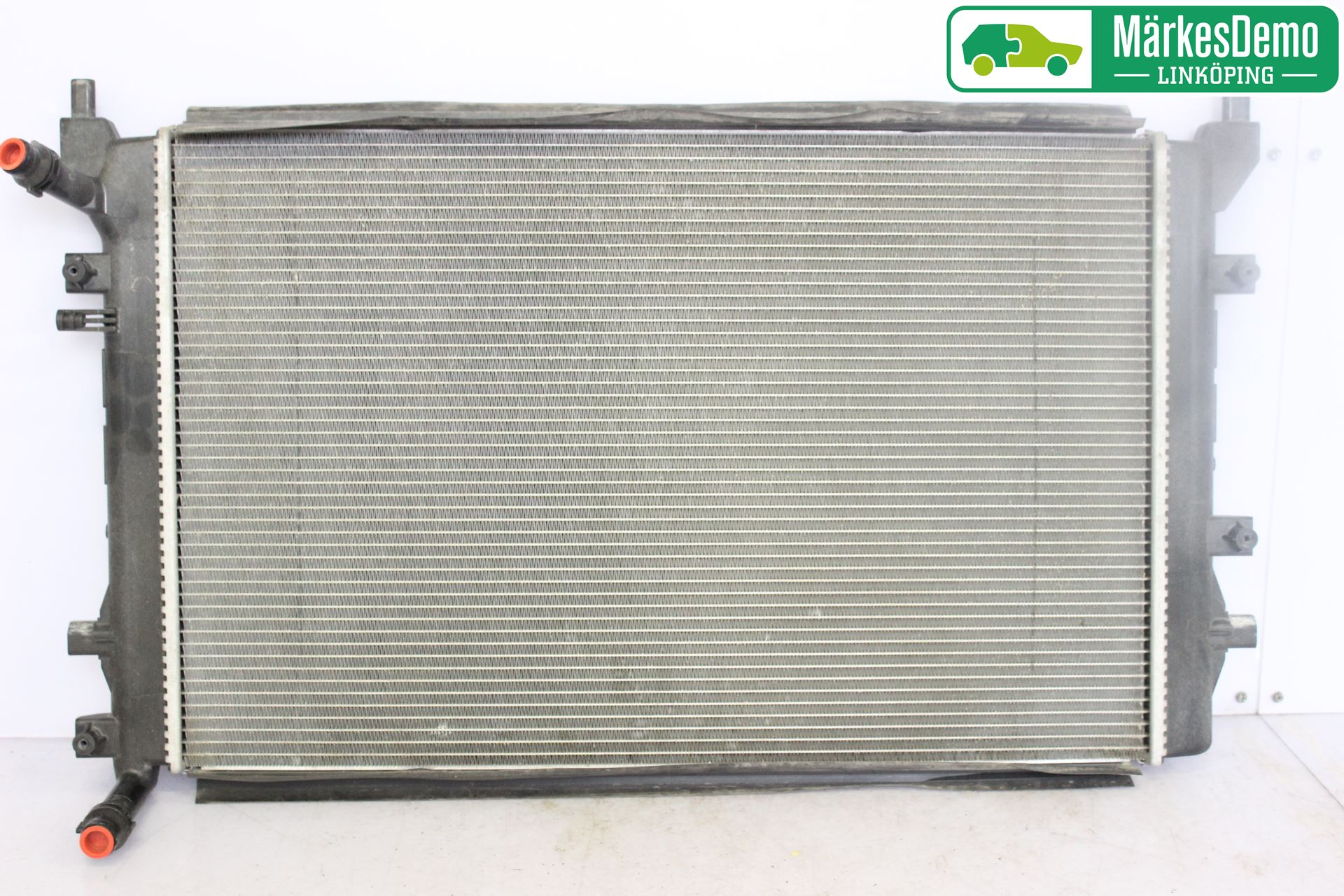 Seat LEON 06-12 Radiator Manuell