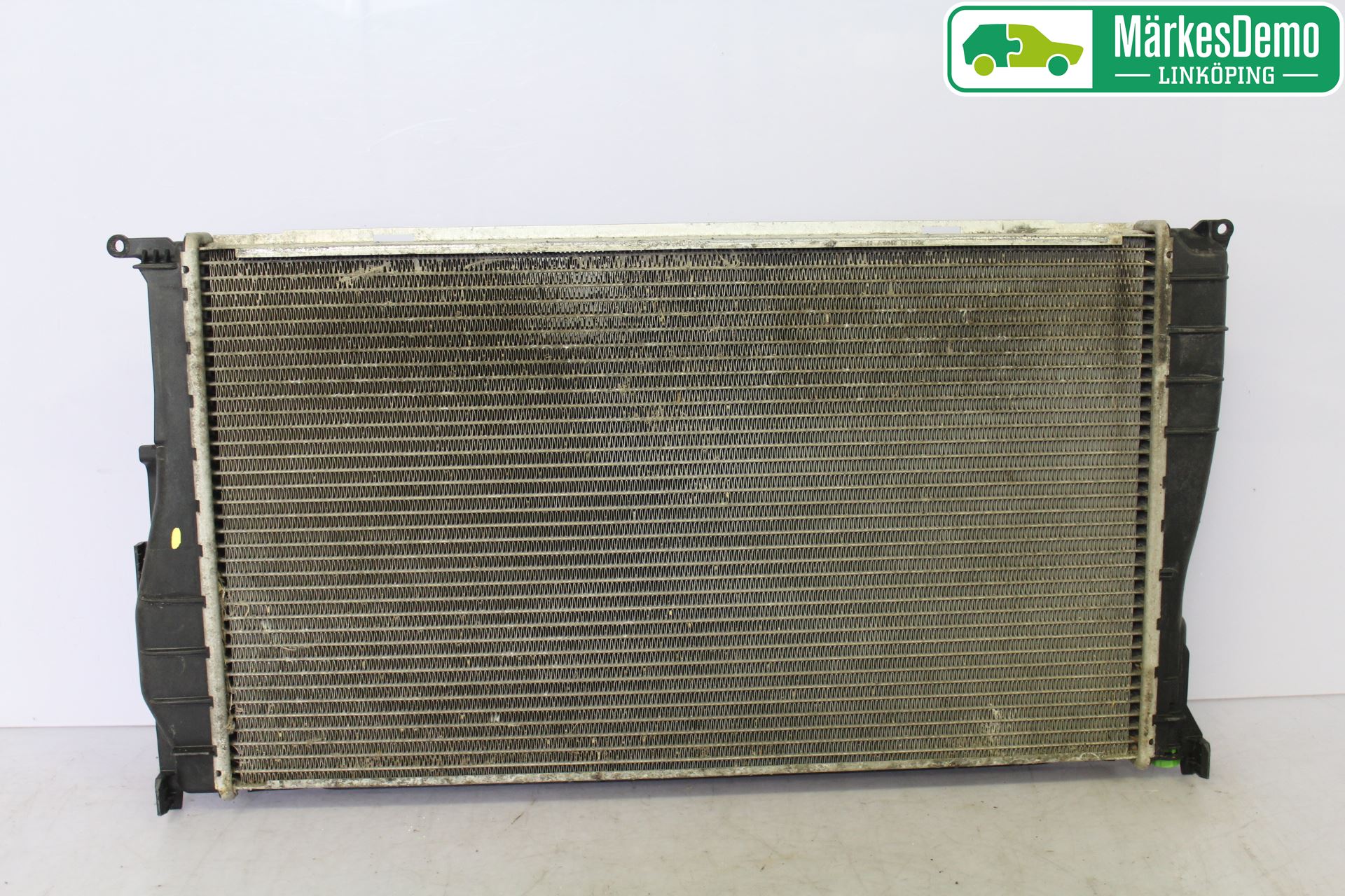 BMW 3 E90/91 SED/TOU 05-12 Radiator Manuell