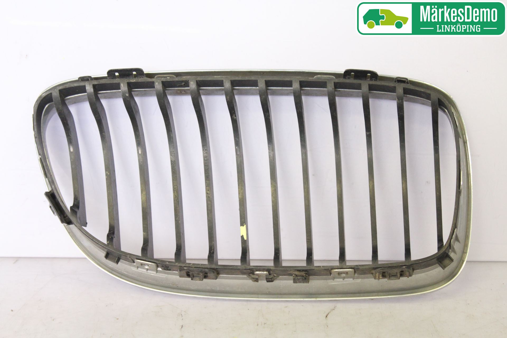 BMW 3 E90/91 SED/TOU 05-12 Grilldel Venstre