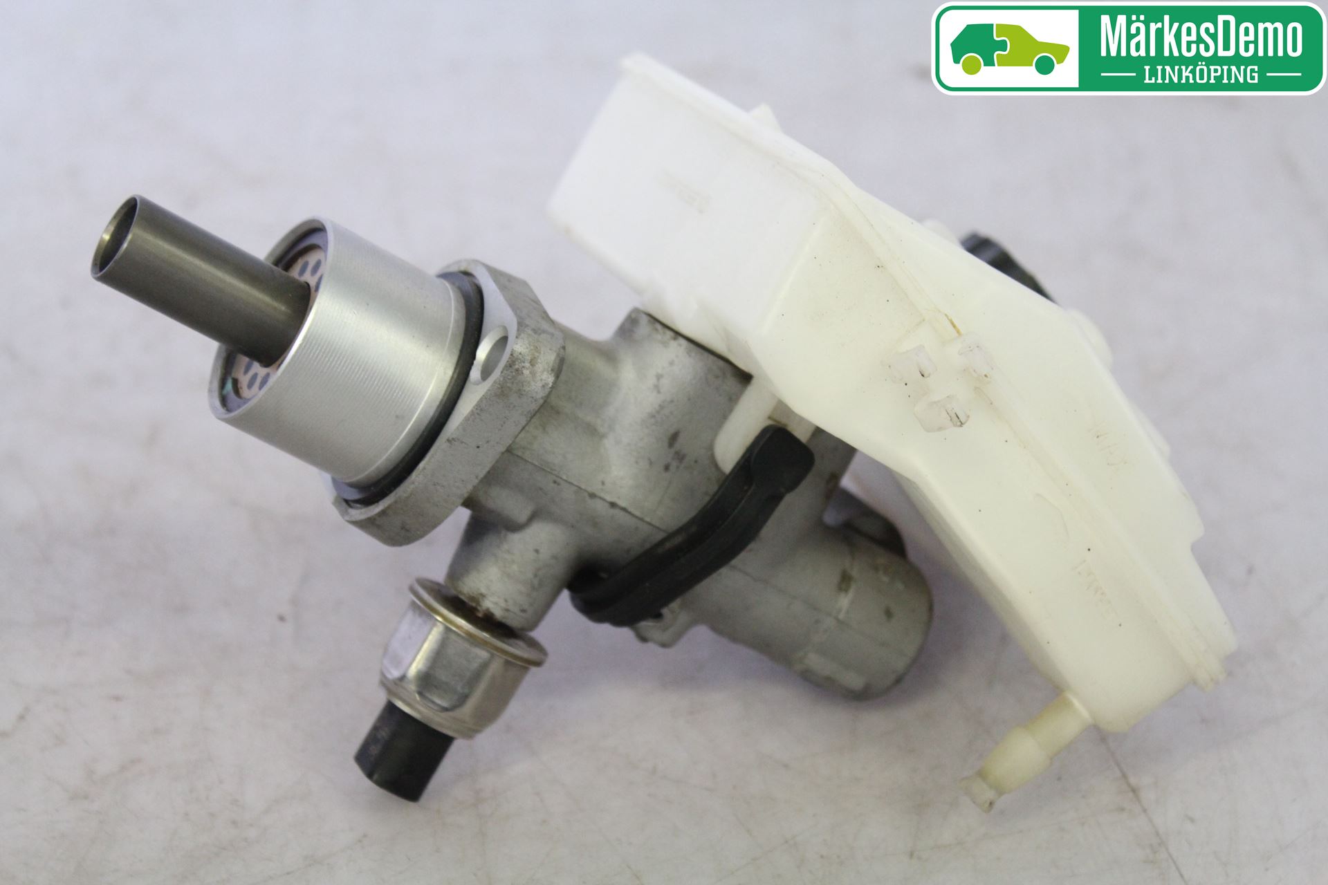 Peugeot 206+ 10-13 Brems Hovedsylinder