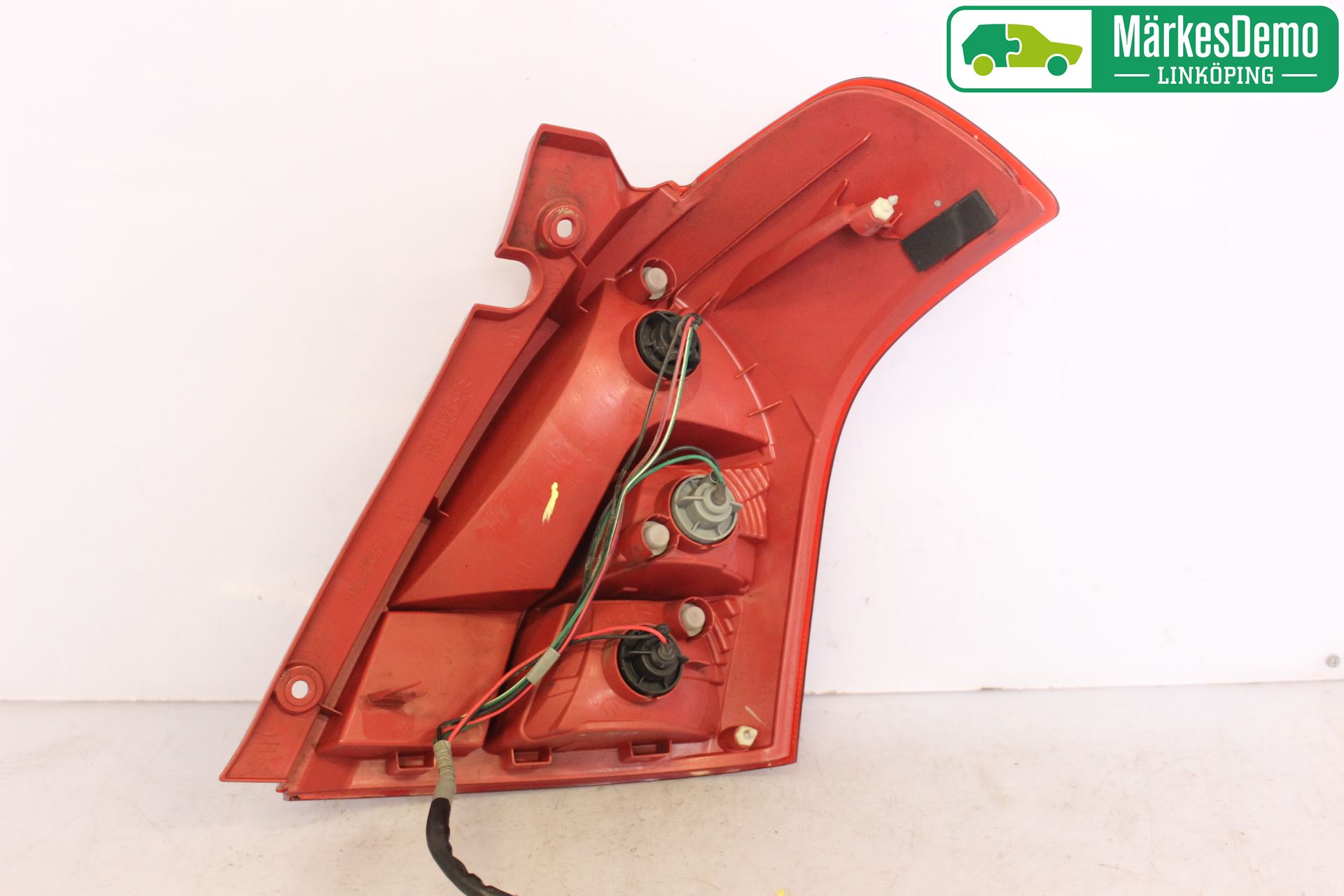 Suzuki SWIFT 05-10 Baklykt Venstre