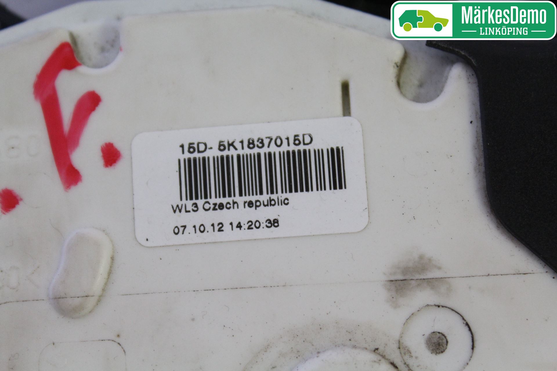 Volkswagen VW POLO 10-17 Dørlås - Låsekasse
