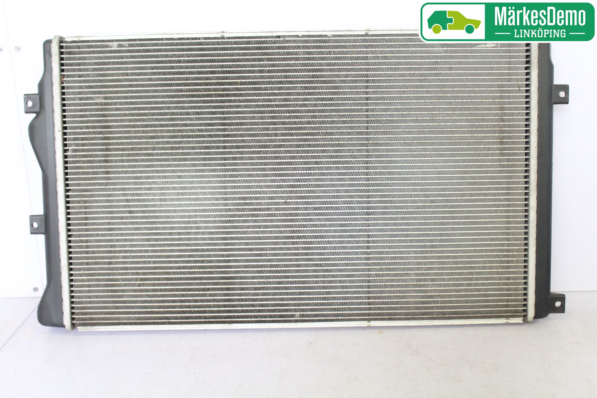 Volkswagen VW GOLF V 04-09 Radiator Manuell