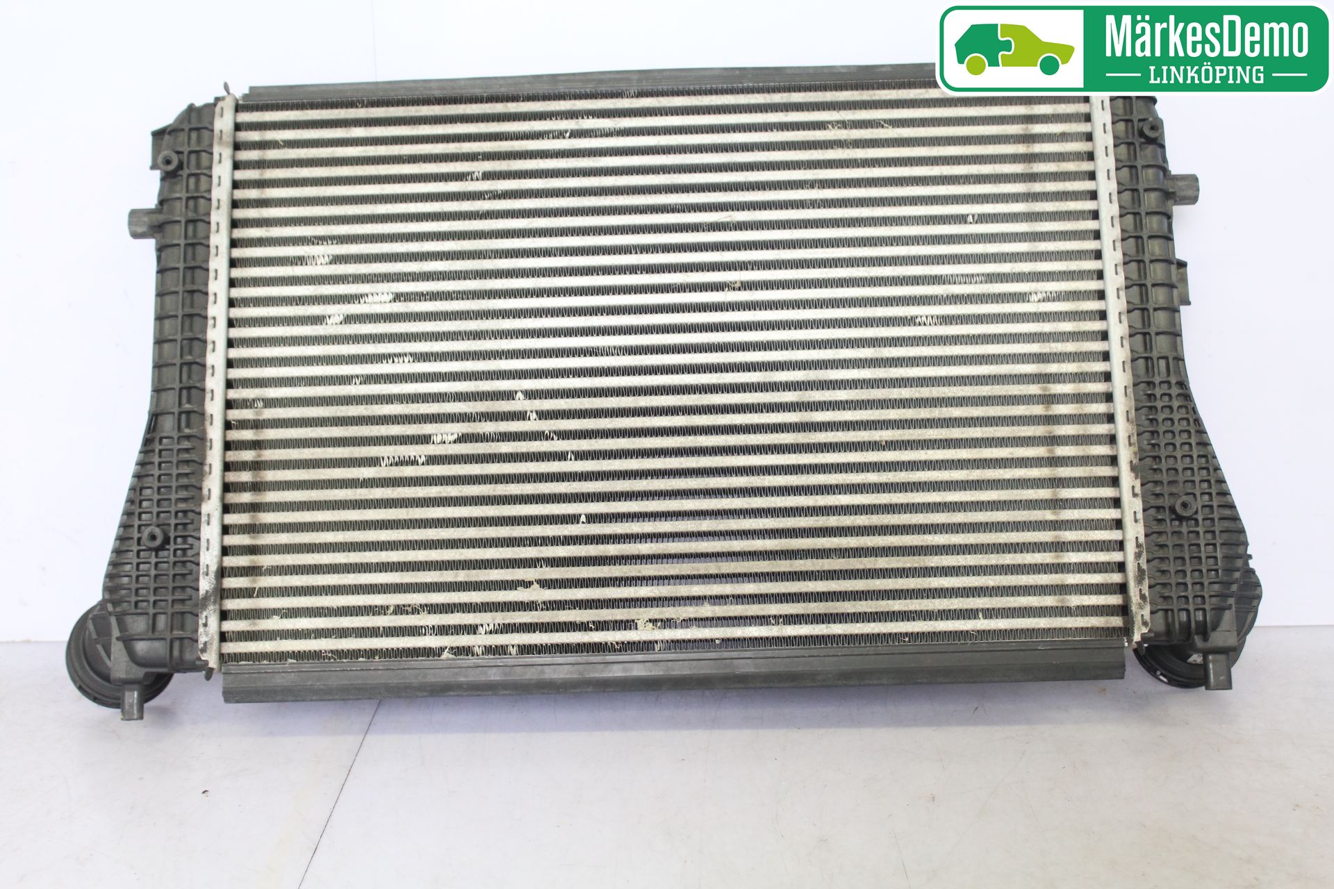 Volkswagen VW GOLF V 04-09 Intercooler Radiator