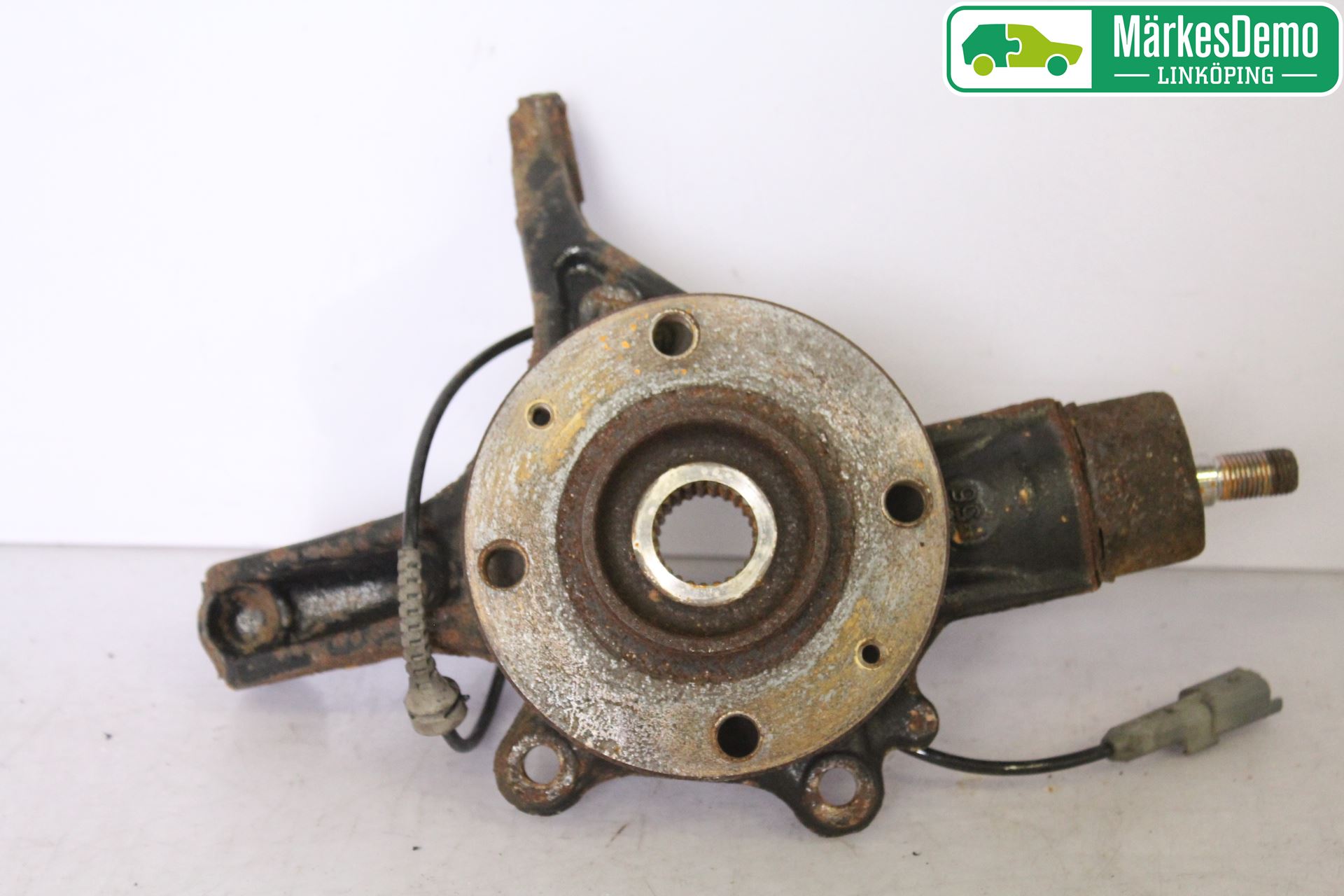 Citroen C4 II 11-18 Spindel Vf