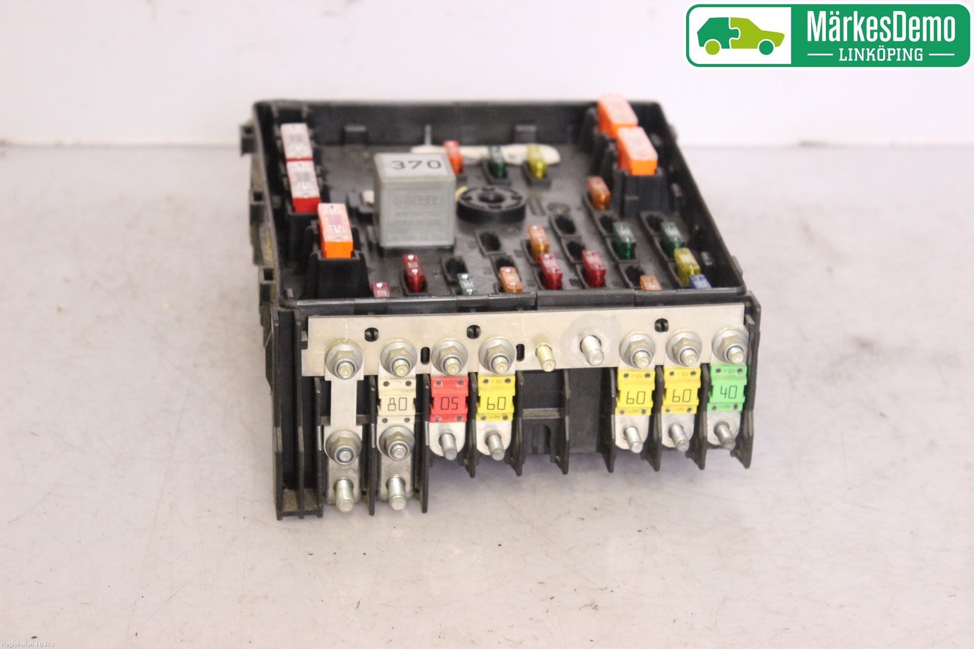 Volkswagen VW PASSAT 11-14 Sikringsboks - Elsentral