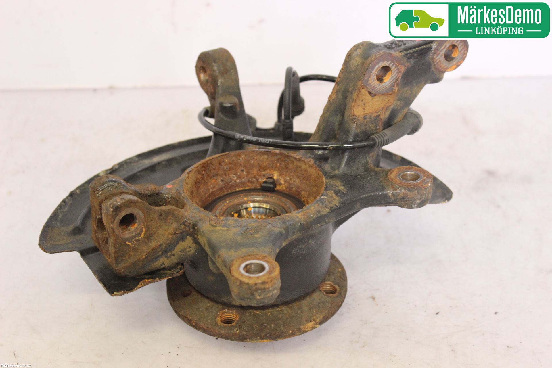 Renault CAPTUR 13-19 Spindel Vf