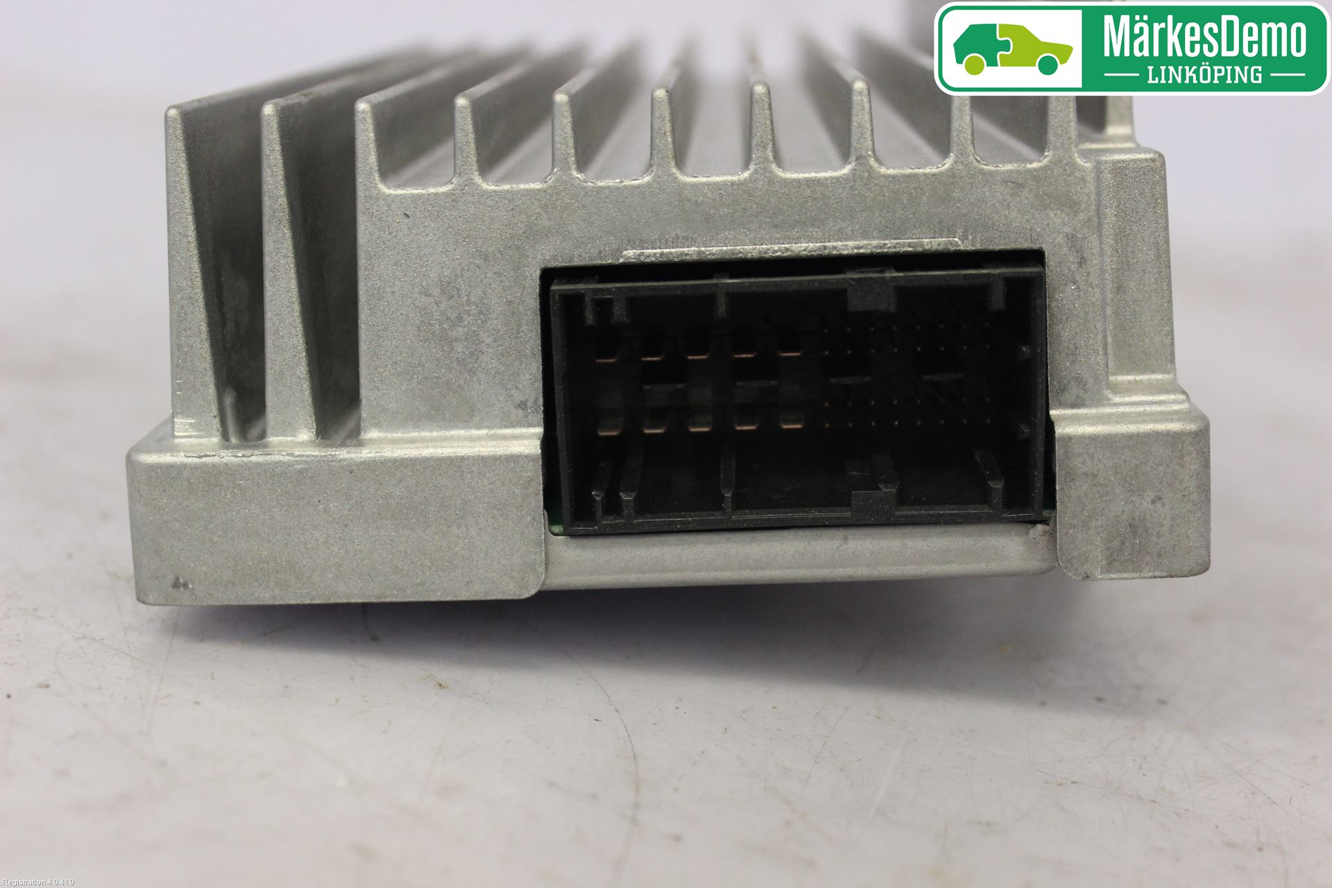 BMW 1 F20/F21 11-19 Stereo Forsterker