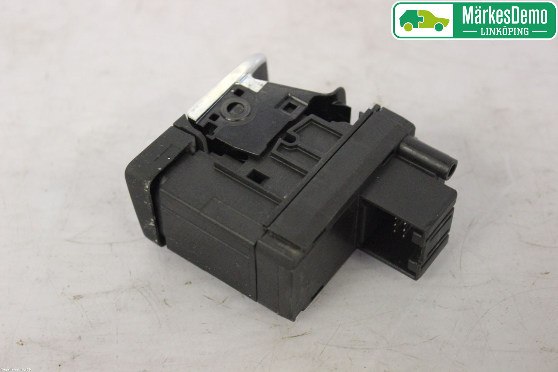 Audi A6/S6 4G 11-18 Bryter Parkeringsbrems