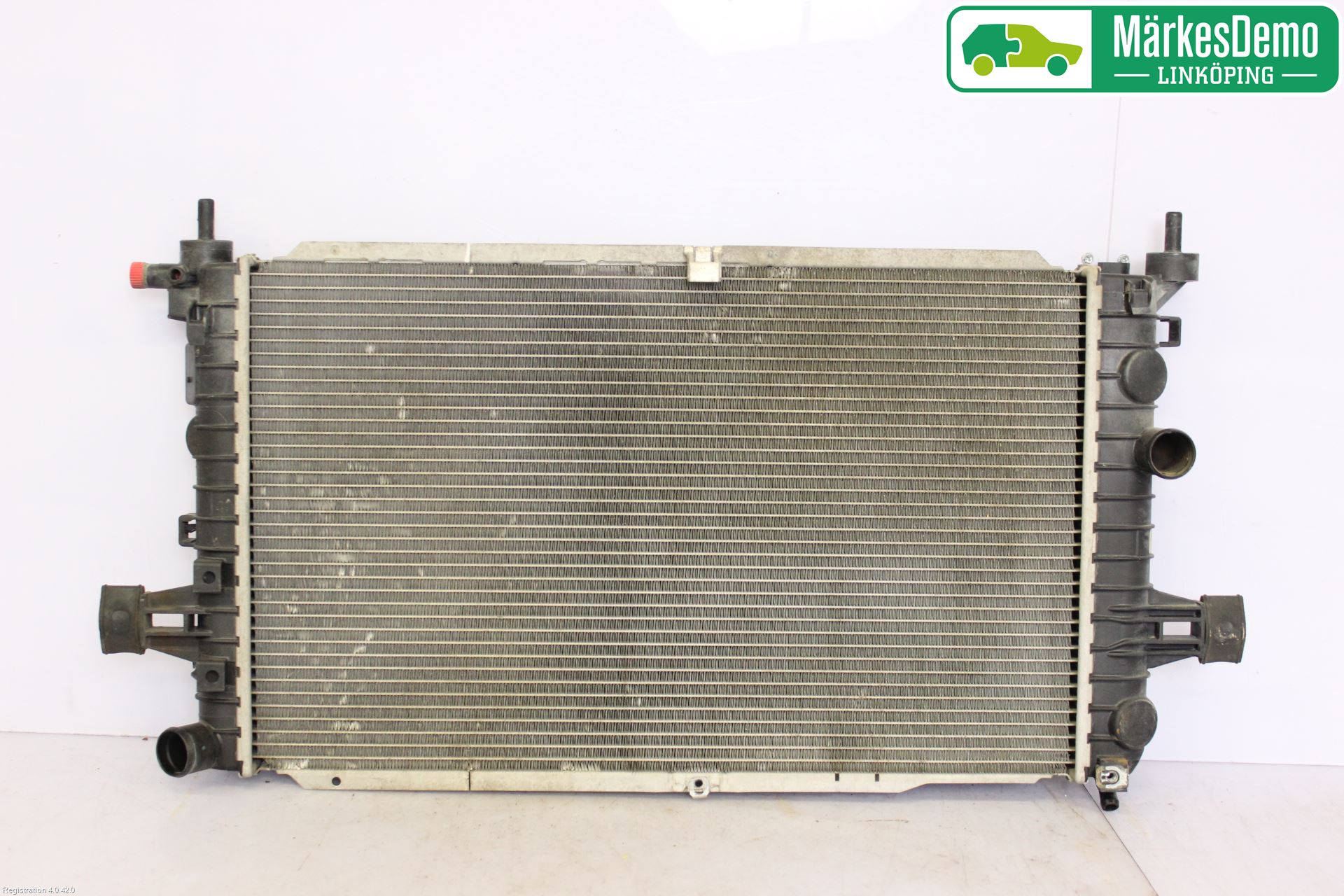 Opel ZAFIRA B 06-14 Radiator Manuell