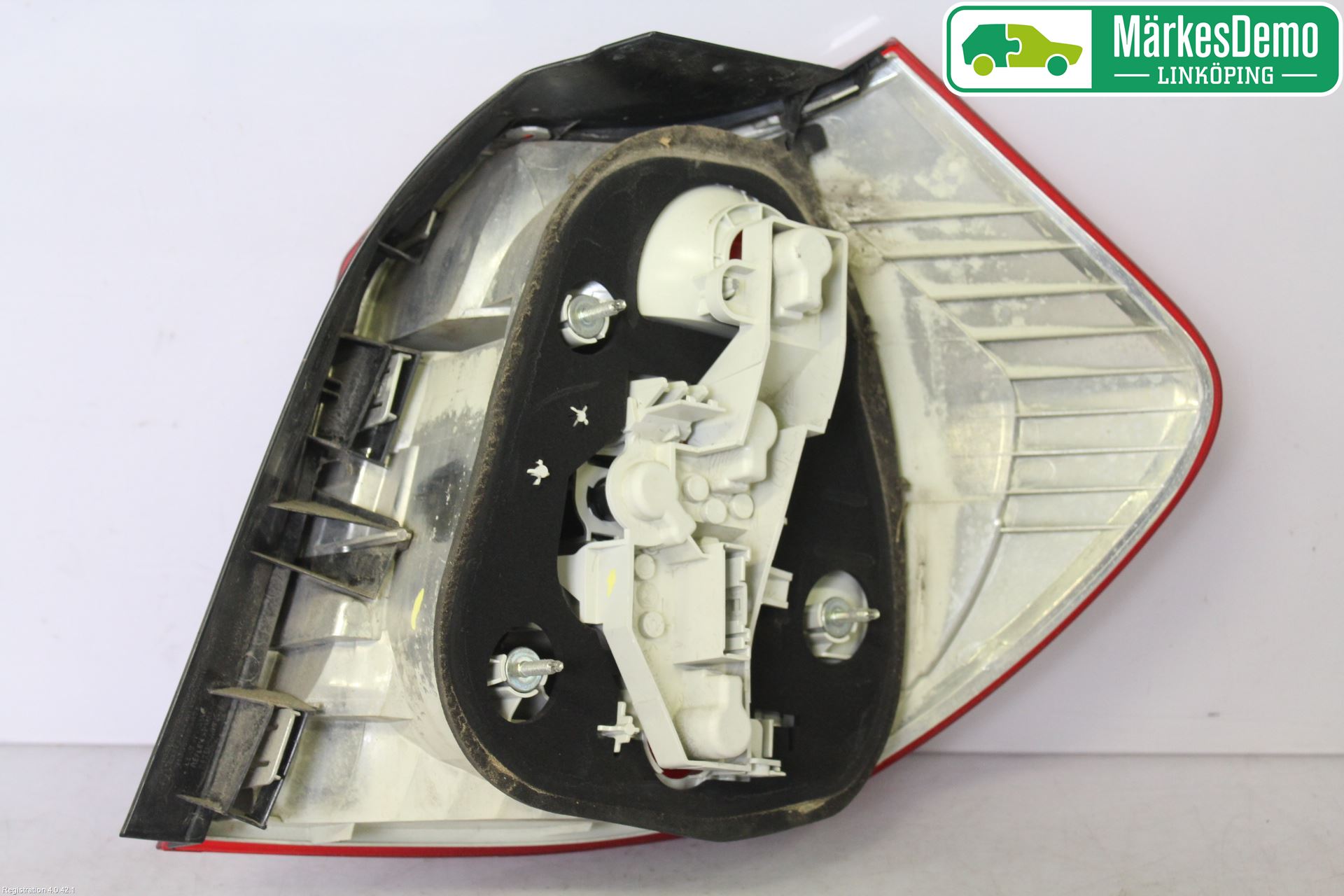 BMW 1 E87/81 5D/3D 03-11 Baklykt Venstre
