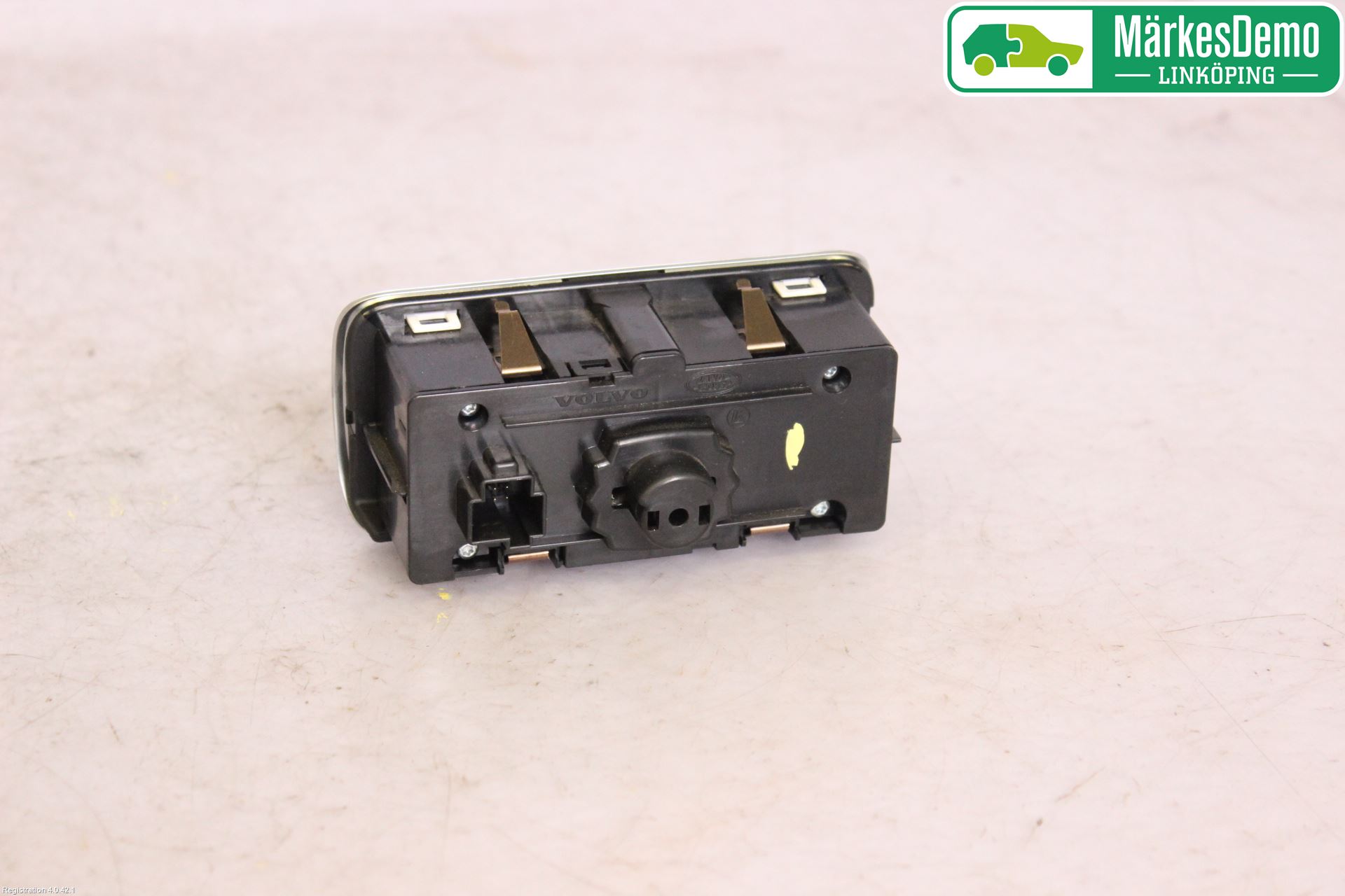 Volvo XC70 14-16 Bryter Hovedlys