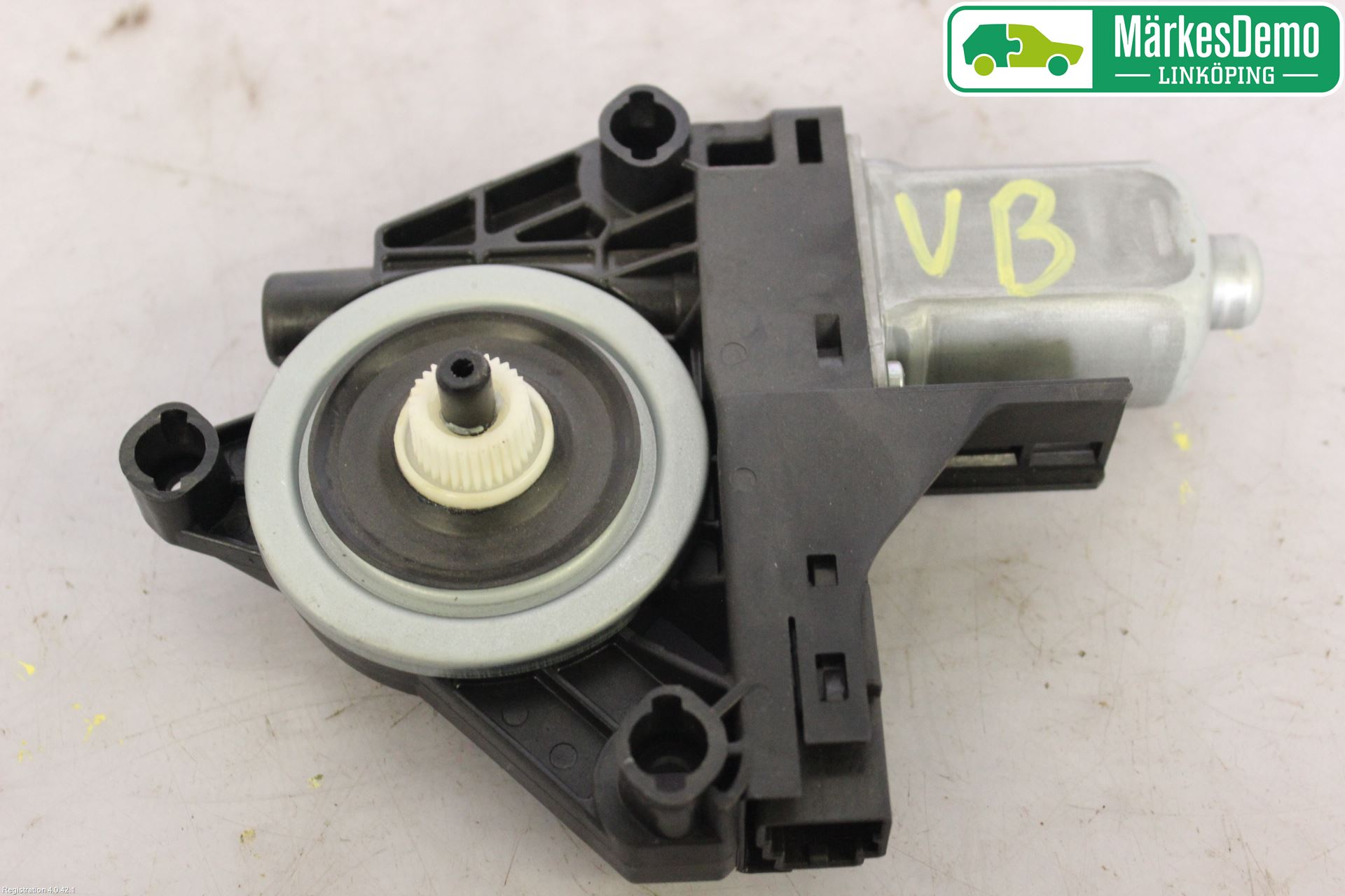 Volvo XC70 14-16 Vindusheismotor