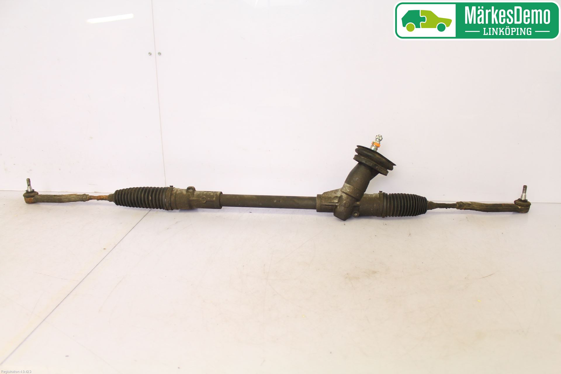 Nissan MICRA 11-16 Snekke - Tannstang
