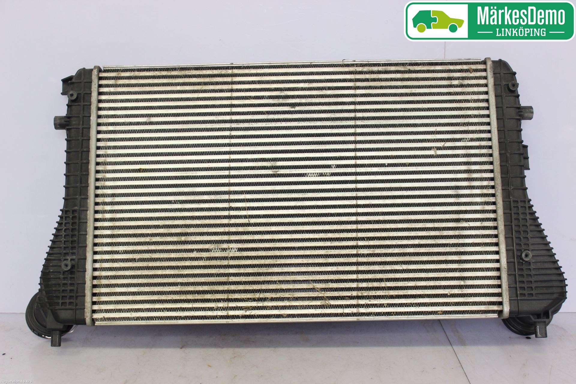 Volkswagen VW GOLF V 04-09 Intercooler Radiator