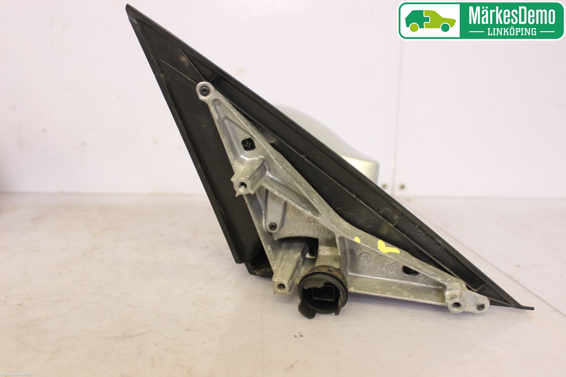 BMW 1 E87/81 5D/3D 03-11 Speil V M-El Justering