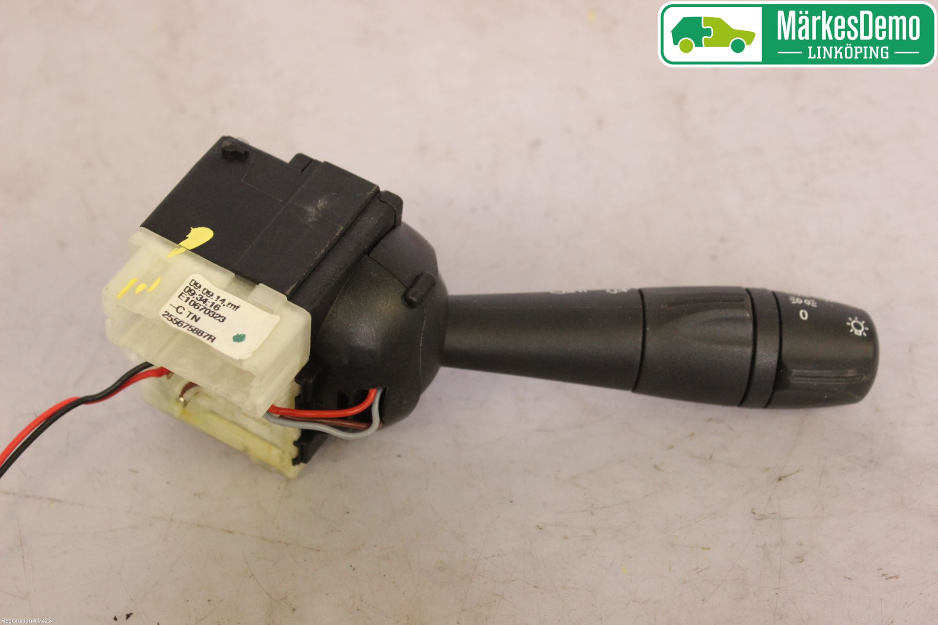 Renault CLIO IV 12-16 Bryter Ratt Blinklys - Lys