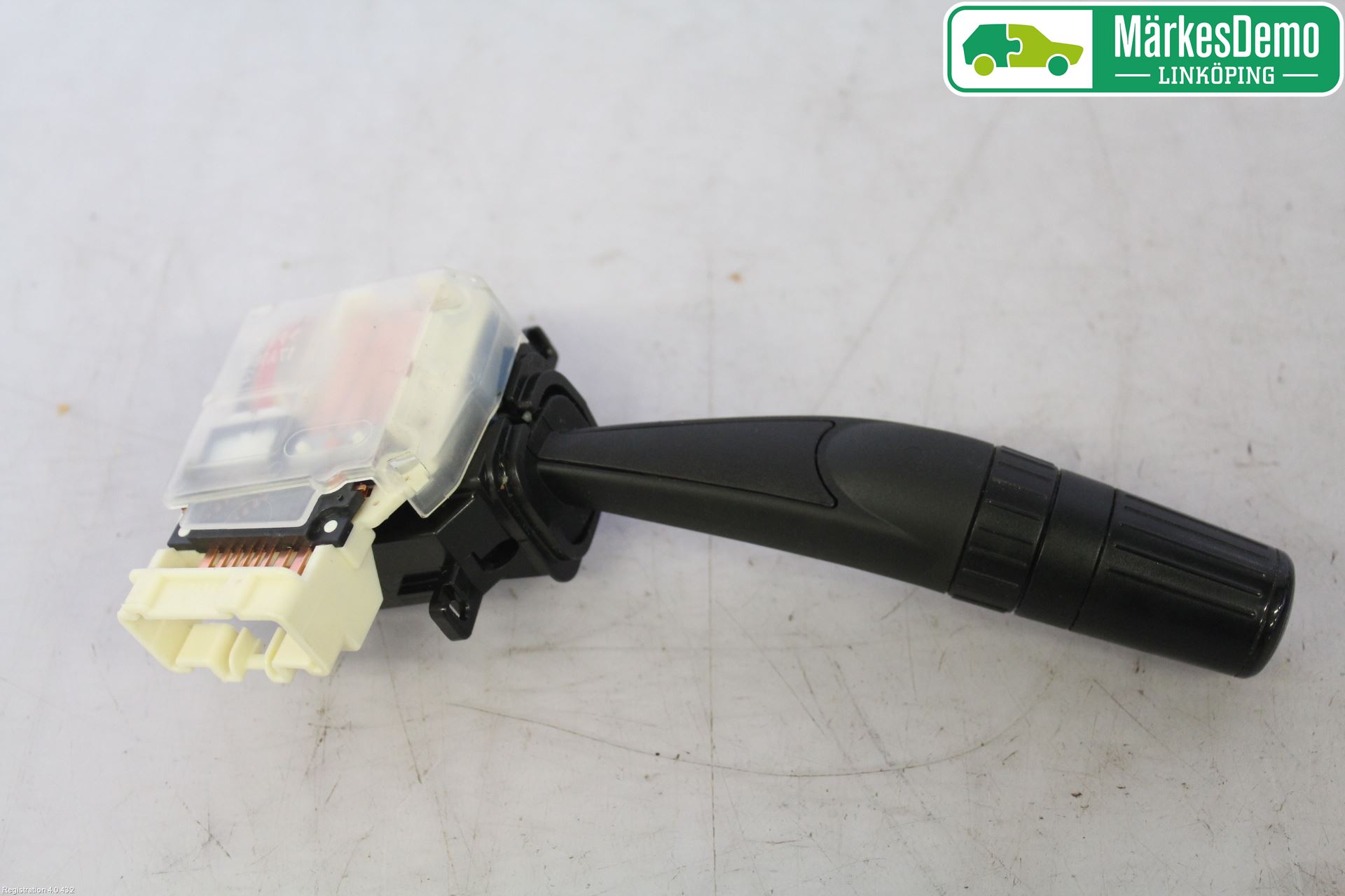 Subaru FORESTER SH  08-13 Bryter Ratt Blinklys - Lys