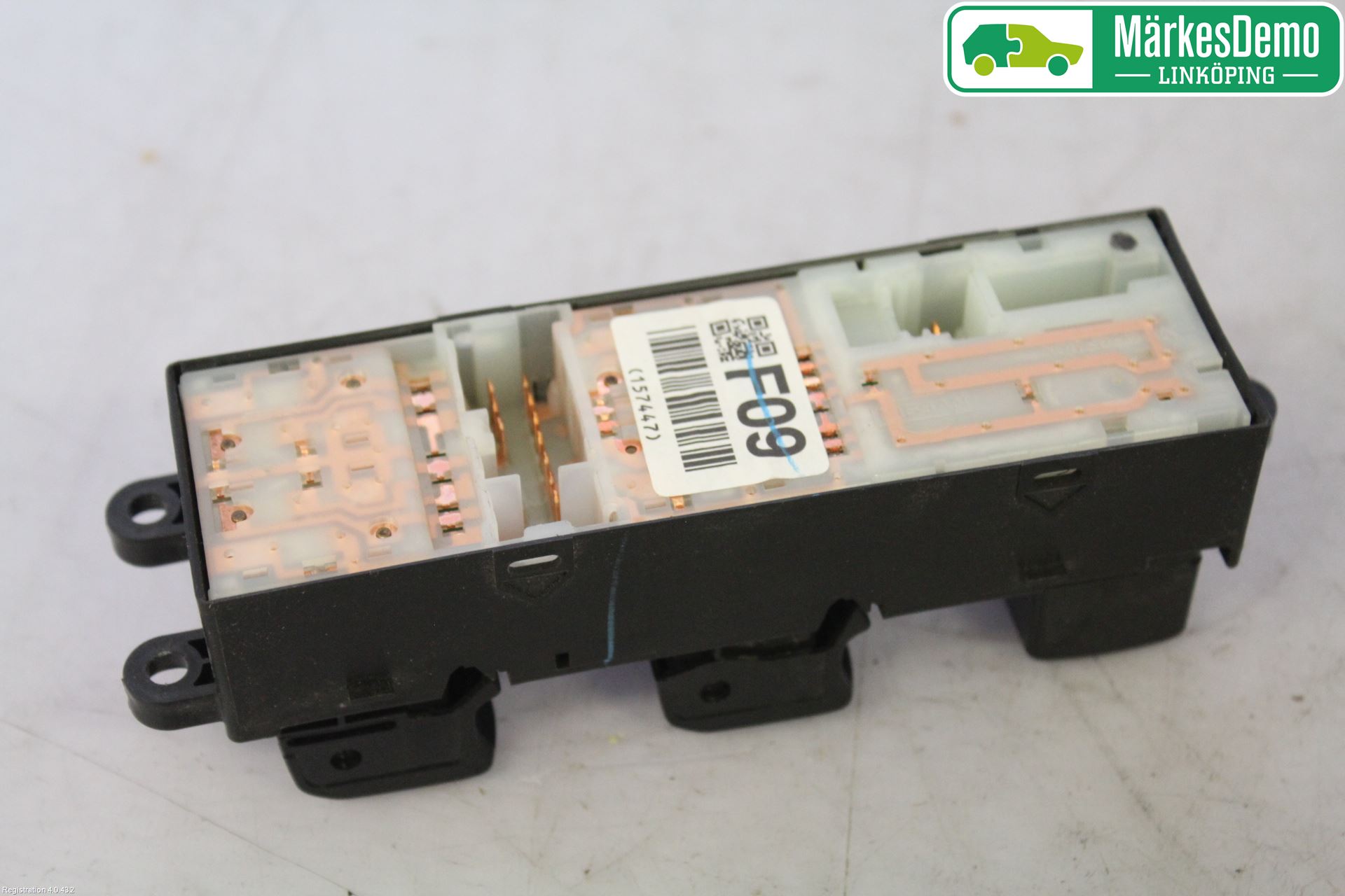 Subaru FORESTER SH  08-13 Bryter Vindusheis