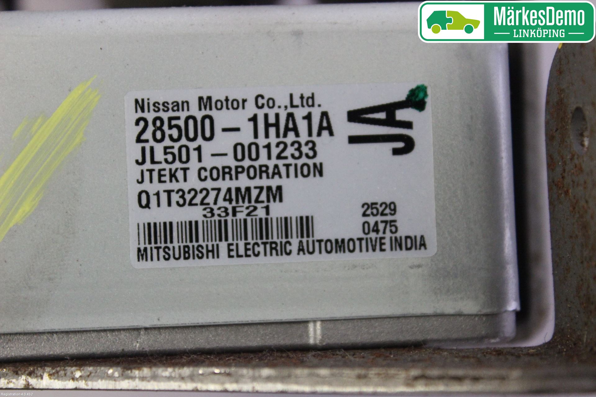 Nissan MICRA 11-16 Rattakselaggregat Innebygd Servo