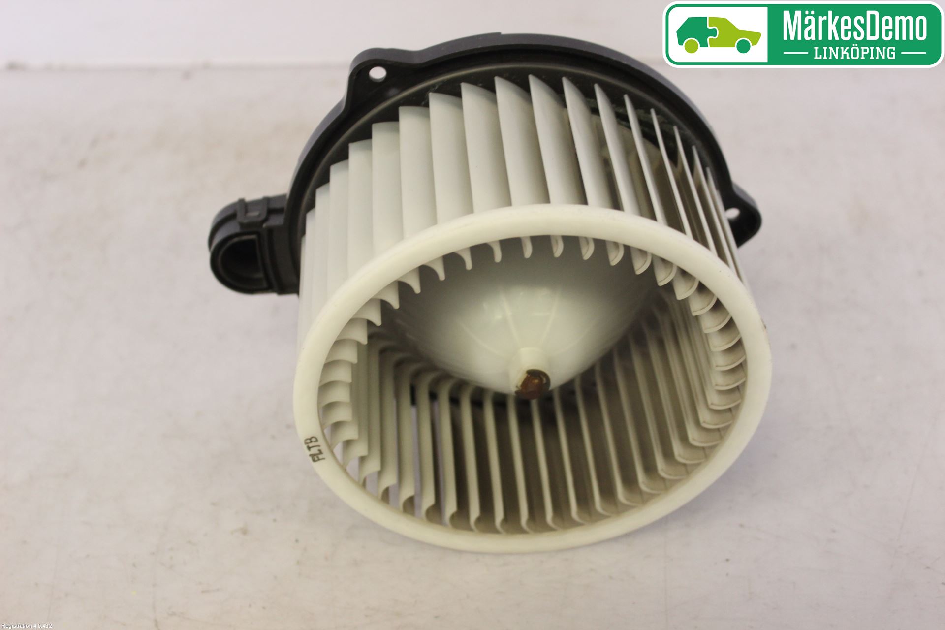 Kia SPORTAGE (SL) 11-15 Varmeapparat Viftemotor