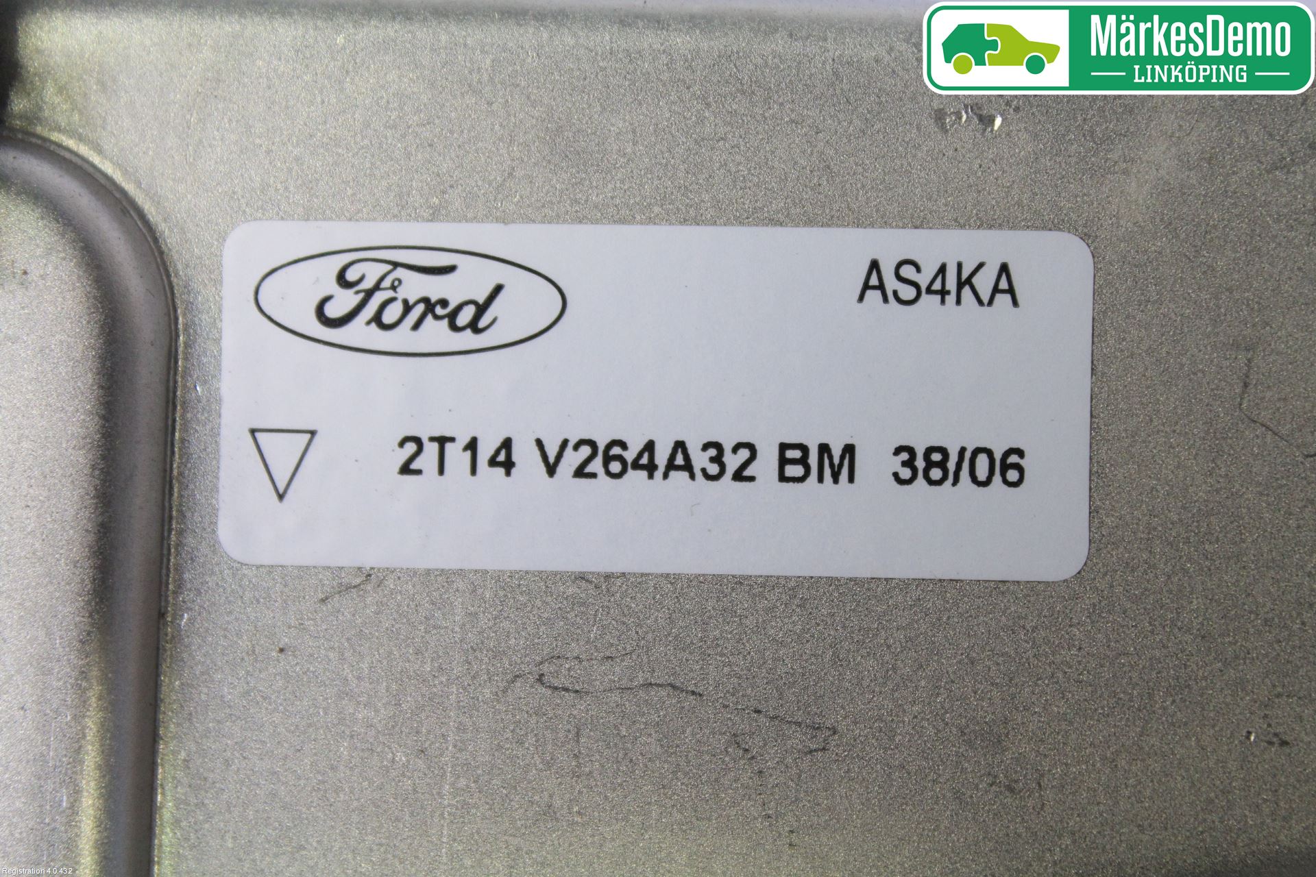 Ford TRANSIT CONNECT 03-08 Dørlås - Låsekasse