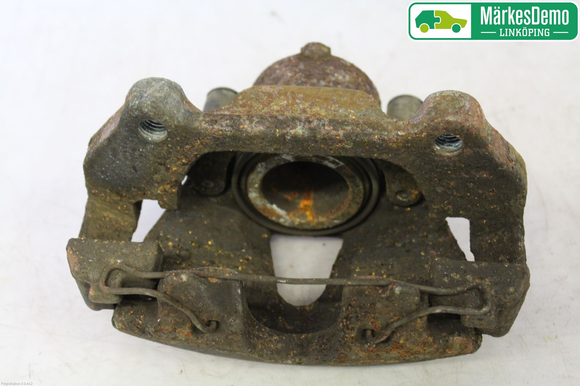 Saab 9-5     06-10 Bremsecaliper Foran Venstre