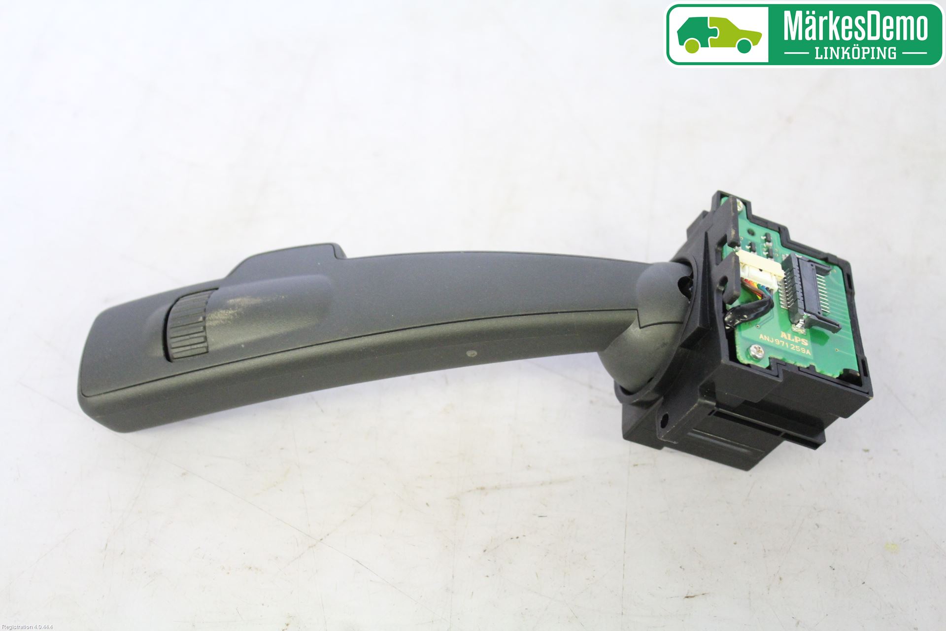 Volvo V70 14-16 Bryter Ratt Visker - Spyler